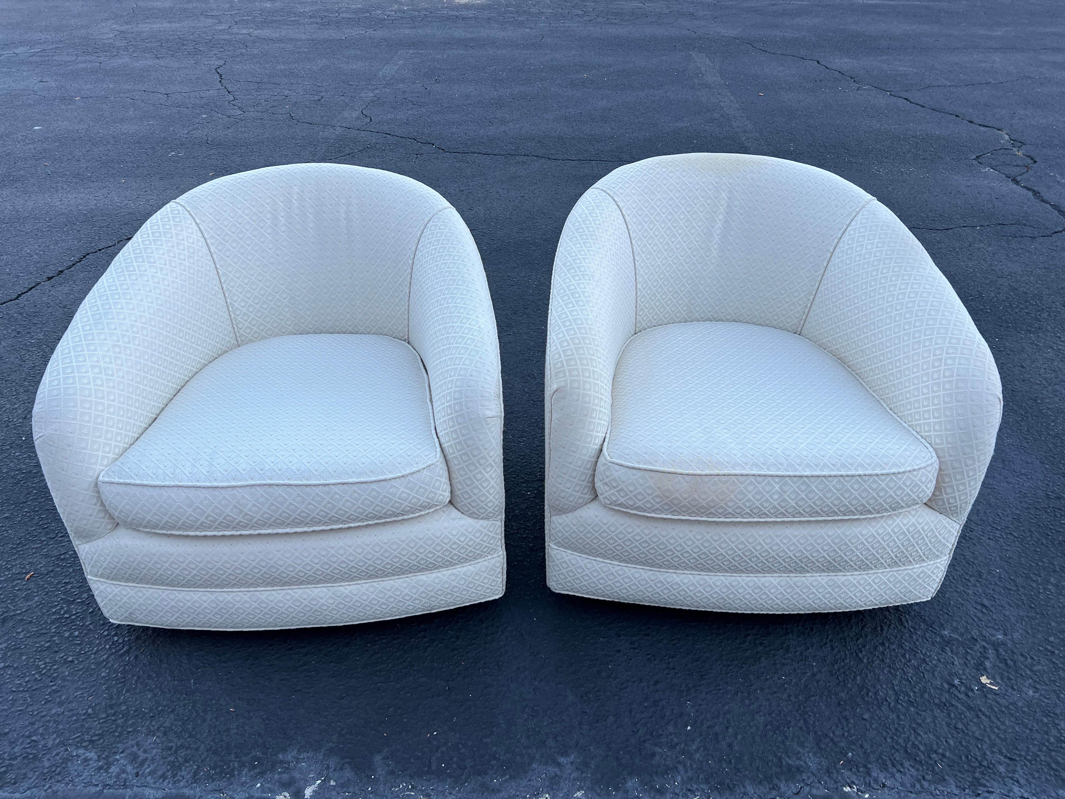 Metal Pair of White Swivel Cube Chairs For Sale