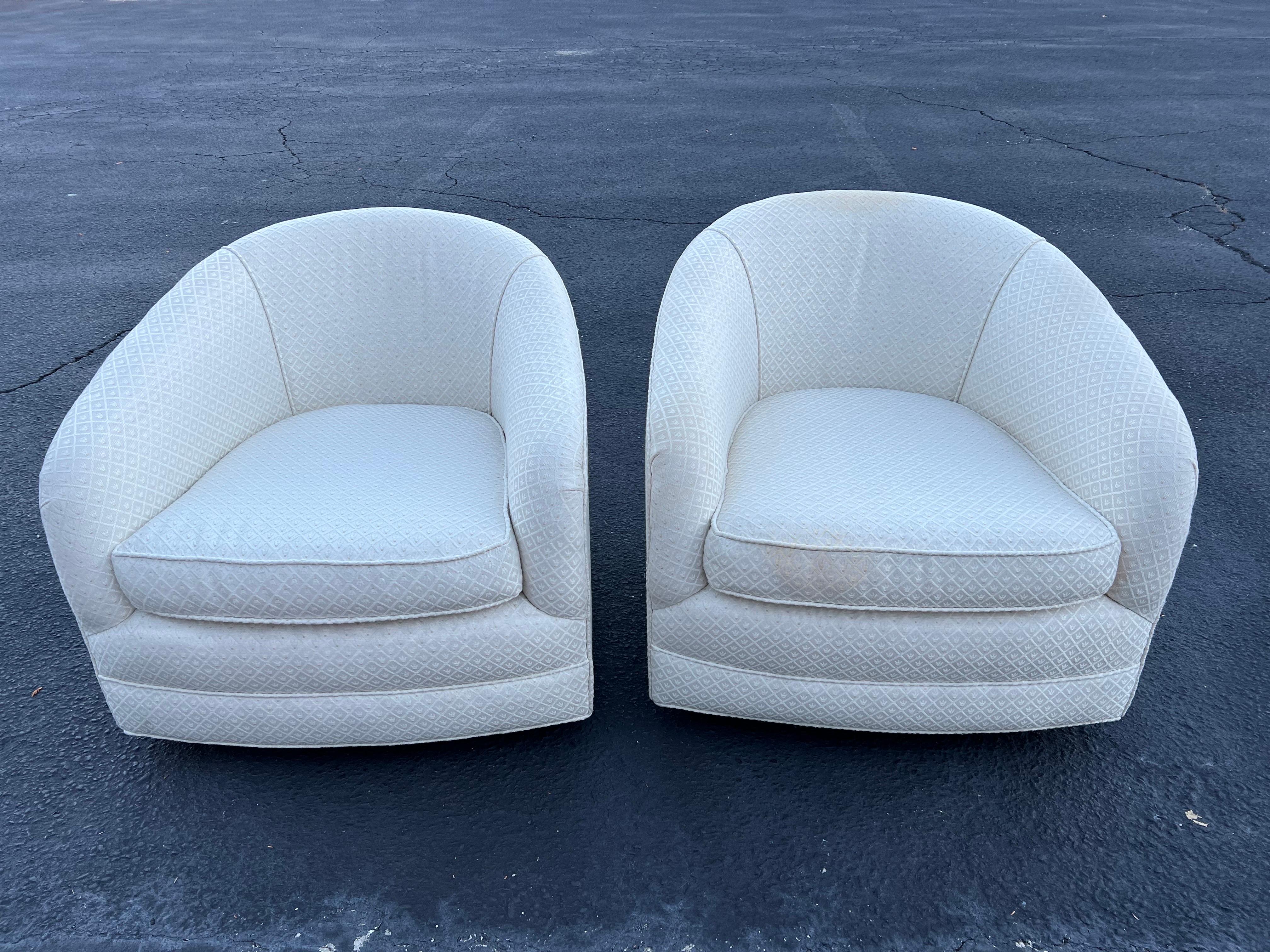 Pair of White Swivel Cube Chairs For Sale 1