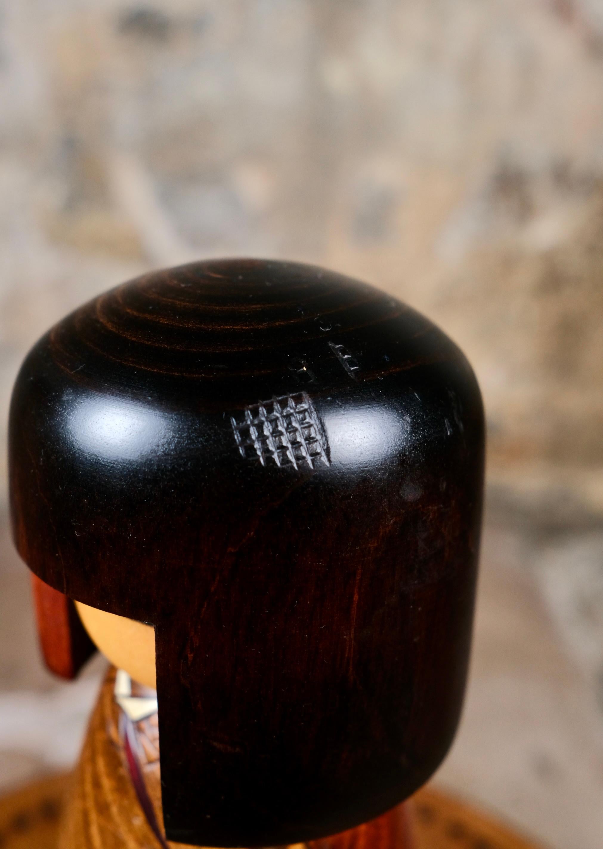 Paire de Kokeshi créatifs Usaburo, Japon, années 1990 en vente 10
