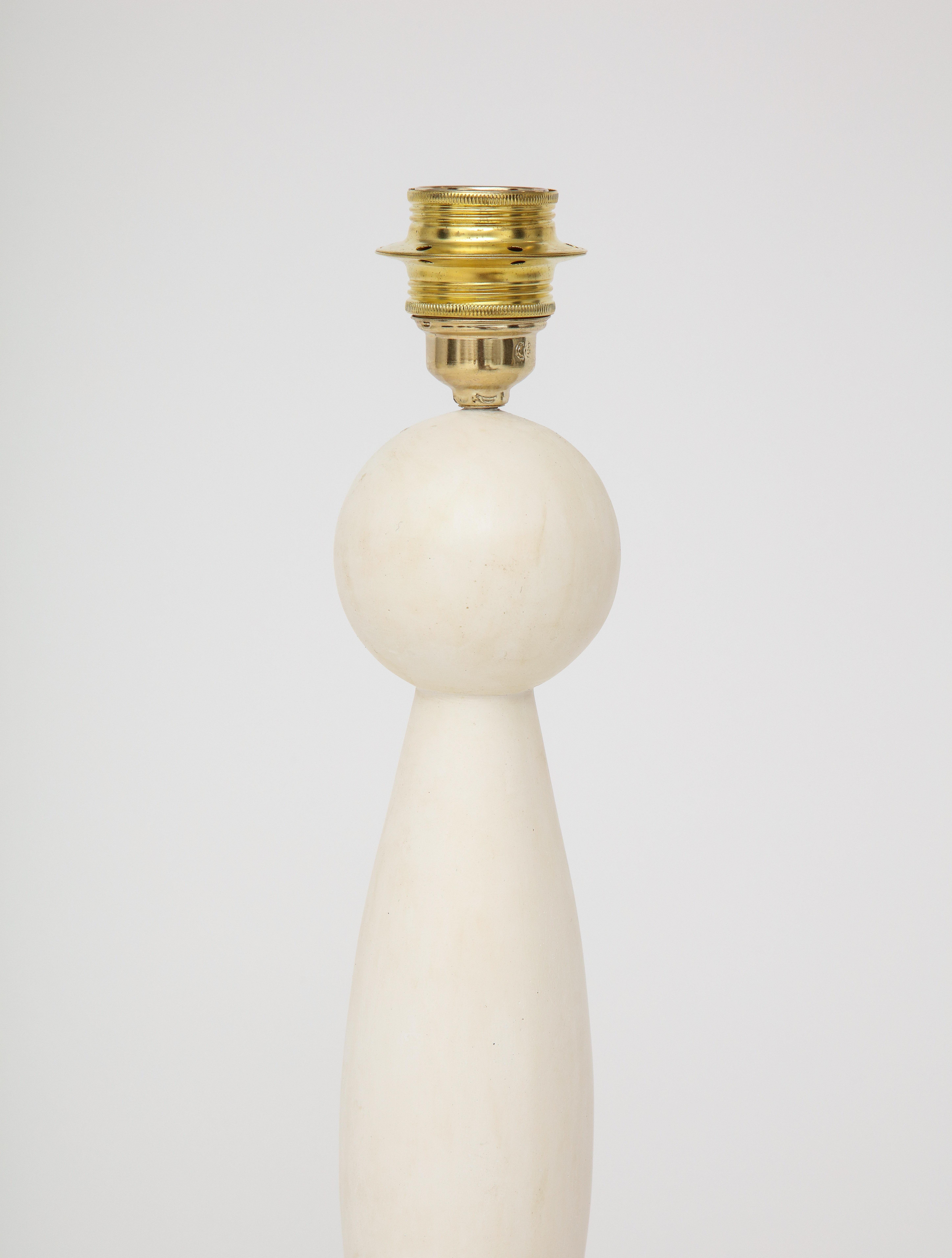 Pair of Crème White Patinated Plaster Lamps by Facto Atelier, Paris, France 2020 4