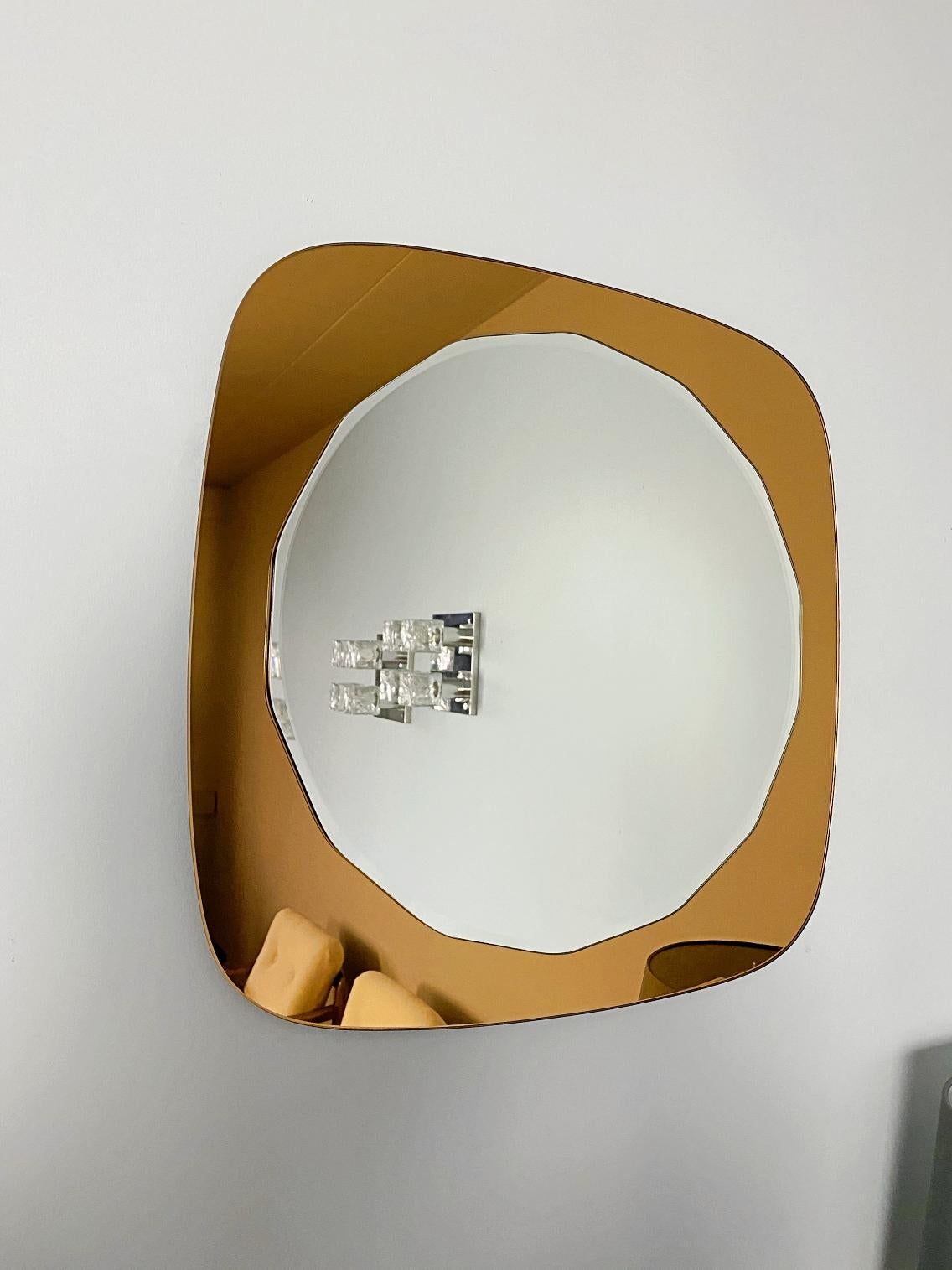 Milieu du XXe siècle Miroirs muraux à facettes en or rose de style Cristal Art du milieu du siècle, 1970, Italie en vente