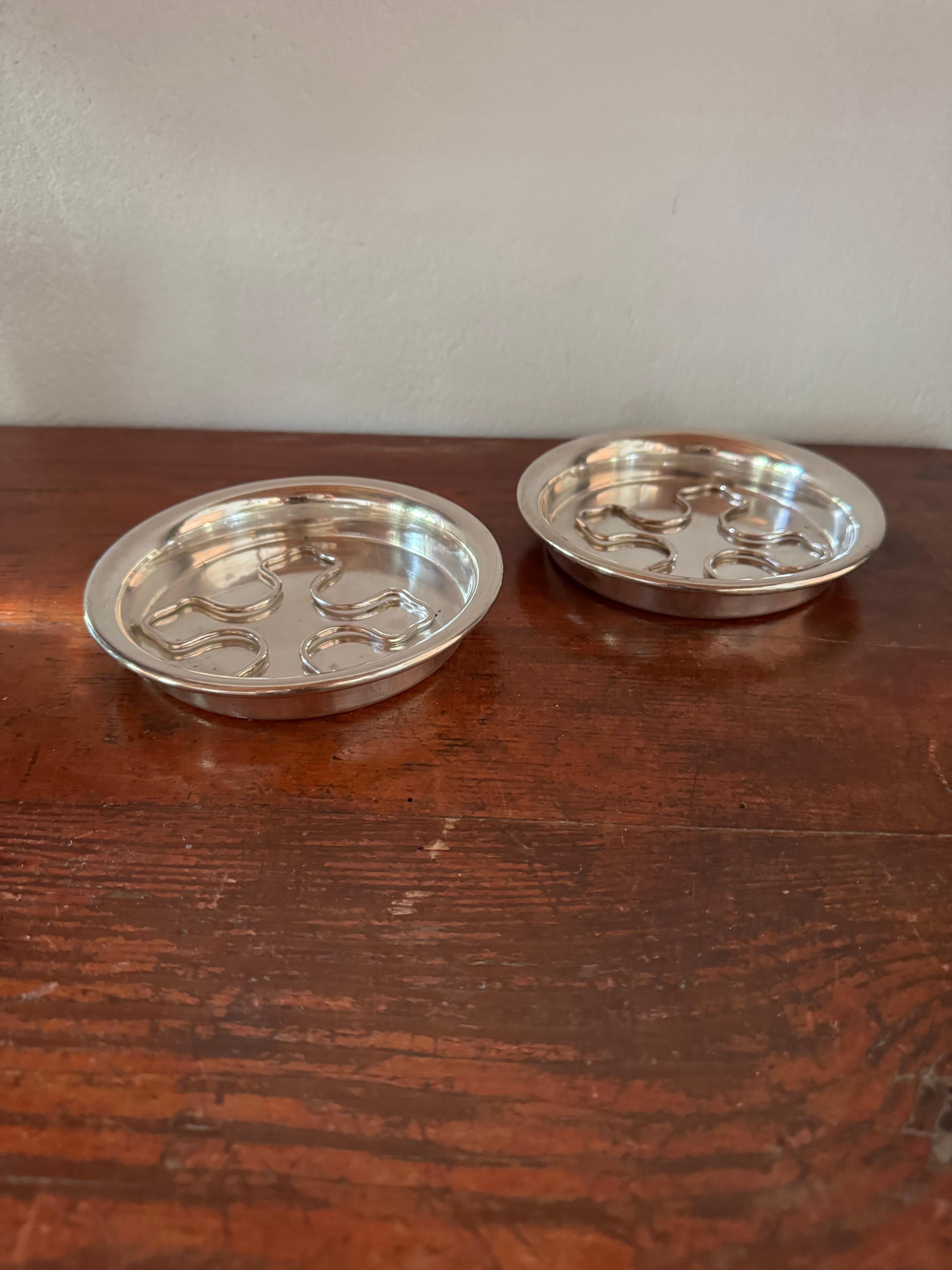 Par de posavasos de plata Cristofle de vino francés siglo XX en venta