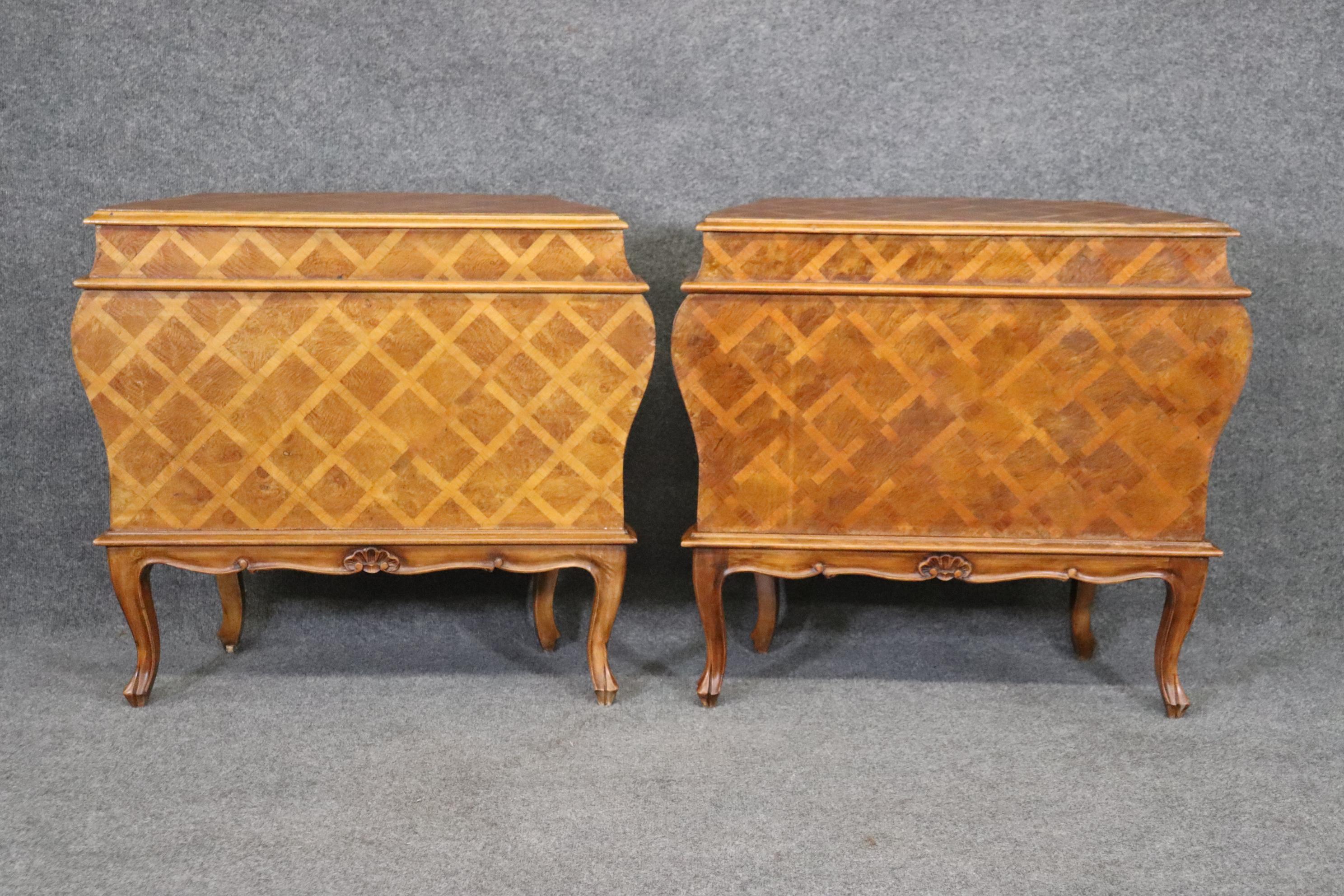 Mid-20th Century Pair of Cross-Hatch Inlaid Olivewood Italian Bombe Nightstands Endtables