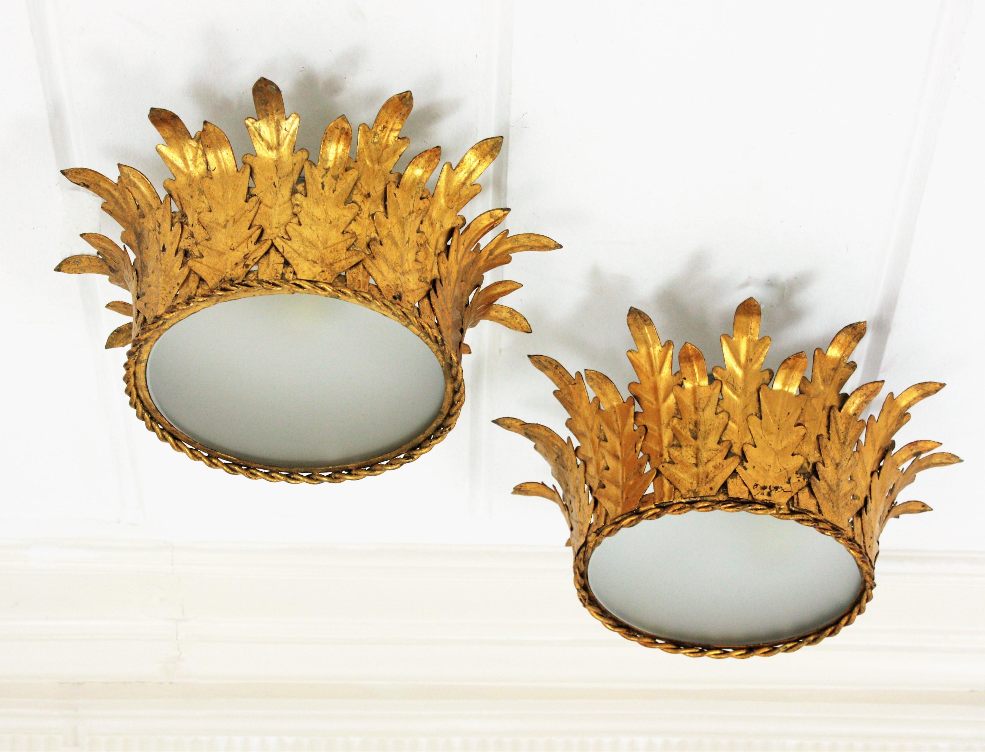 Pair of Crown Foliage Ceiling Light Fixtures in Gilt Iron and Frosted Glass 10