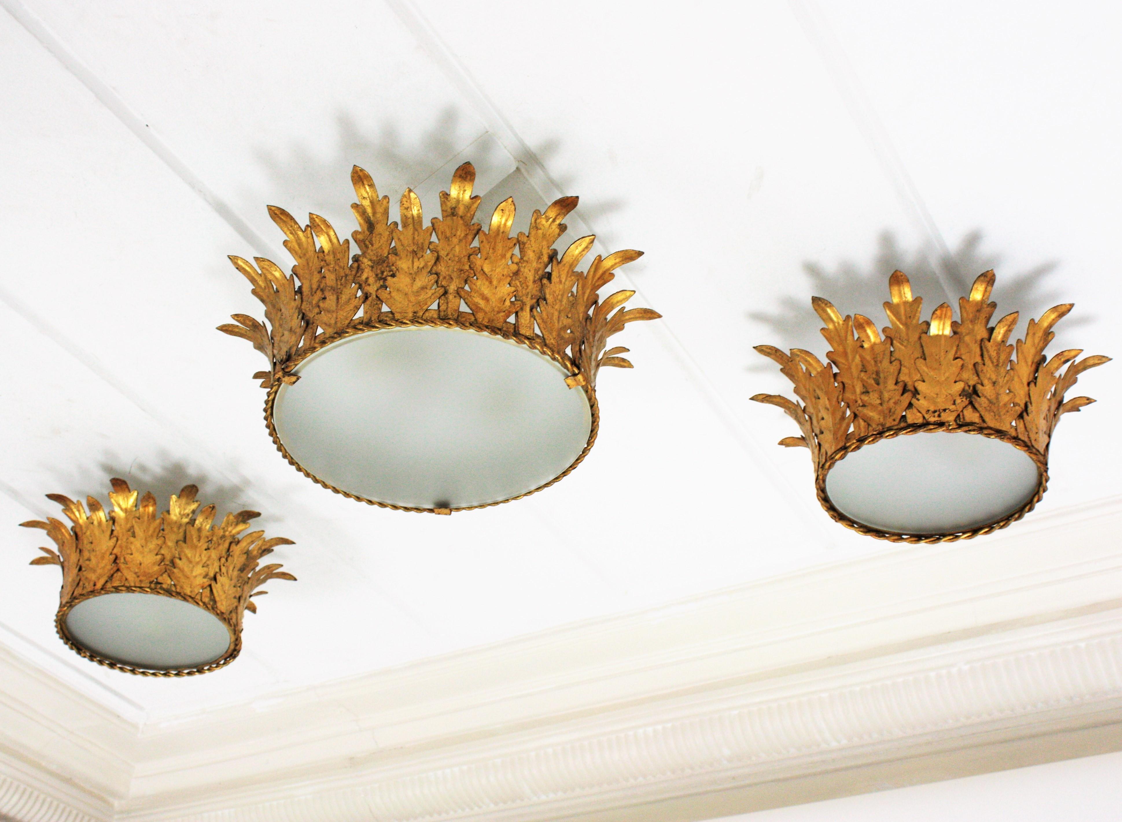 Pair of Crown Foliage Ceiling Light Fixtures in Gilt Iron and Frosted Glass 13