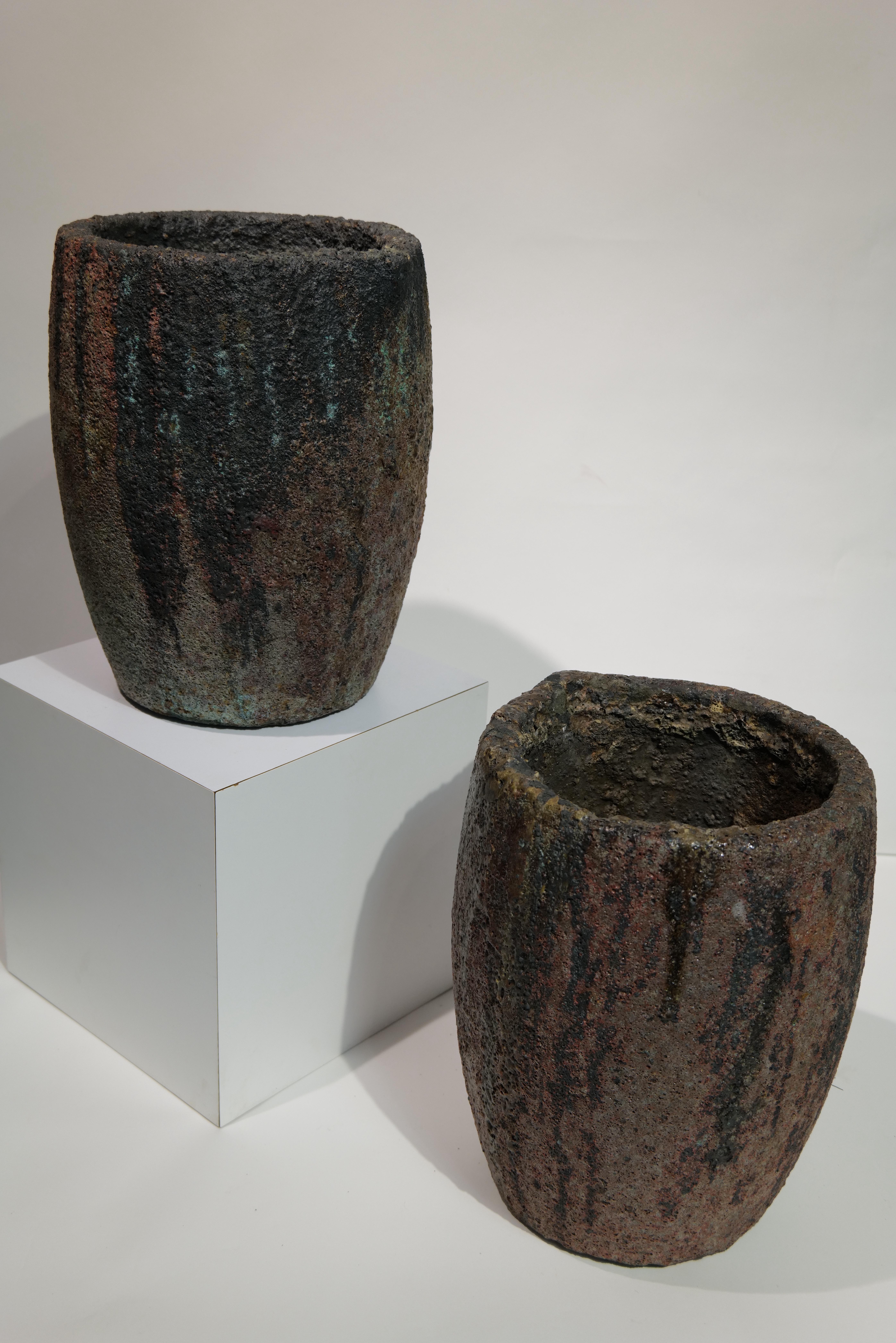 Pair of Crucible Planter Pots For Sale 9