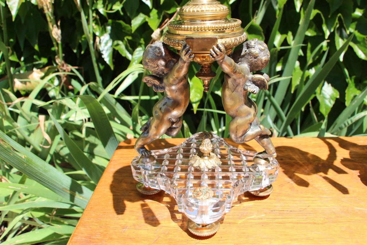 Pair Of Crystal And Bronze Candelabras From Baccarat Francés en venta