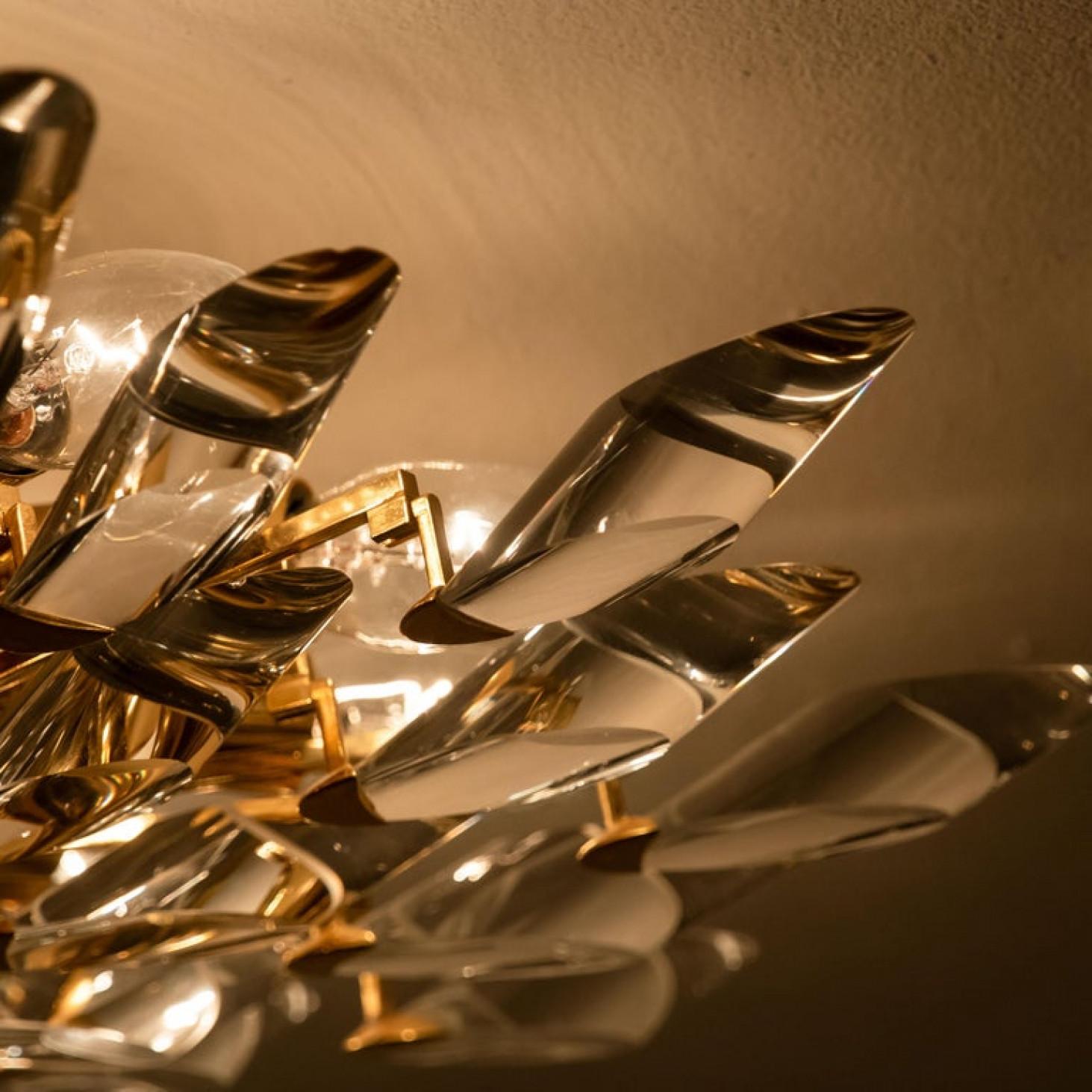Pair of Crystal and Gilded Flush Mount Sconces By Oscar Torlasco for Stilkronen For Sale 11