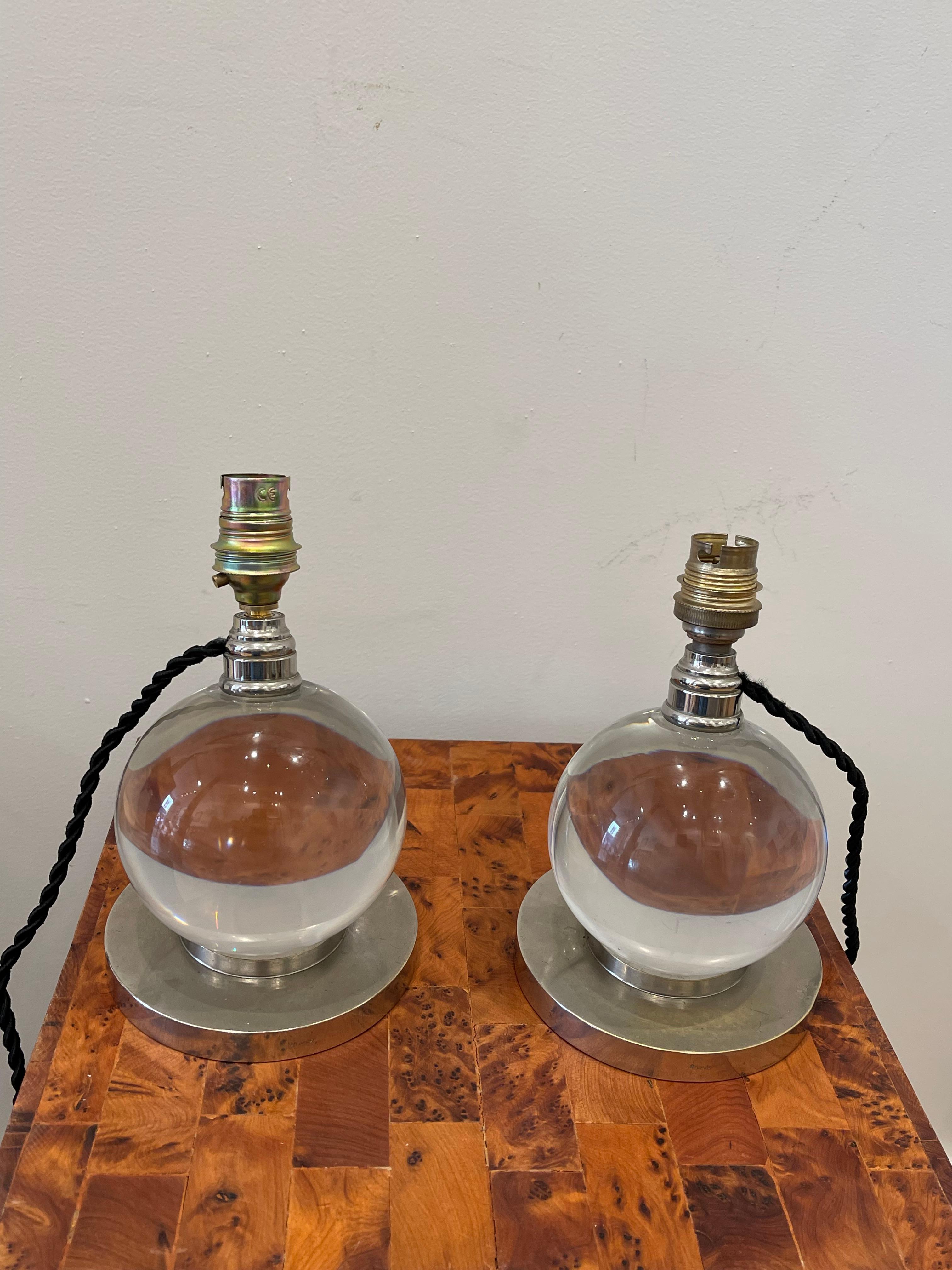 Pair of crystal ball lamps, Jacques ADNET (1900-1984) for BACCARAT, Art Déco 1