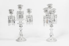 Paire de candélabres en cristal signés Baccarat, France, fin du XIXe siècle.