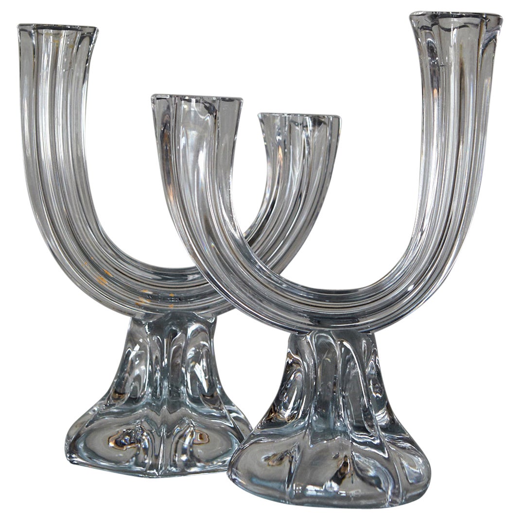 Pareja de candelabros de cristal de Cristallerie Lorraine, Francia, años 50 en venta
