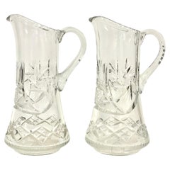 Coppia di  Caraffe di cristallo in stile Saint Louis XX secolo