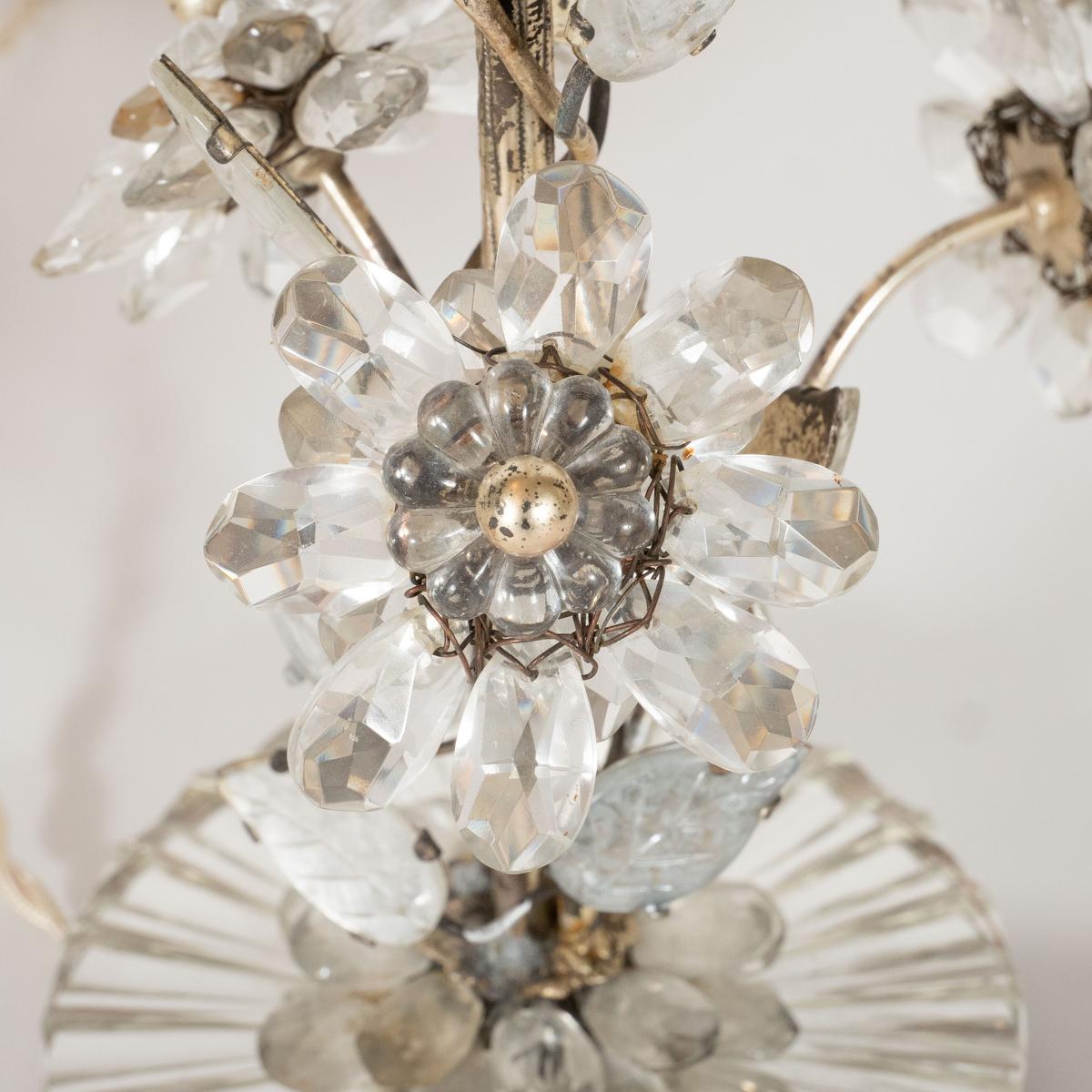 Paar Tischlampen mit Blumenmotiv aus Kristall im Angebot 3