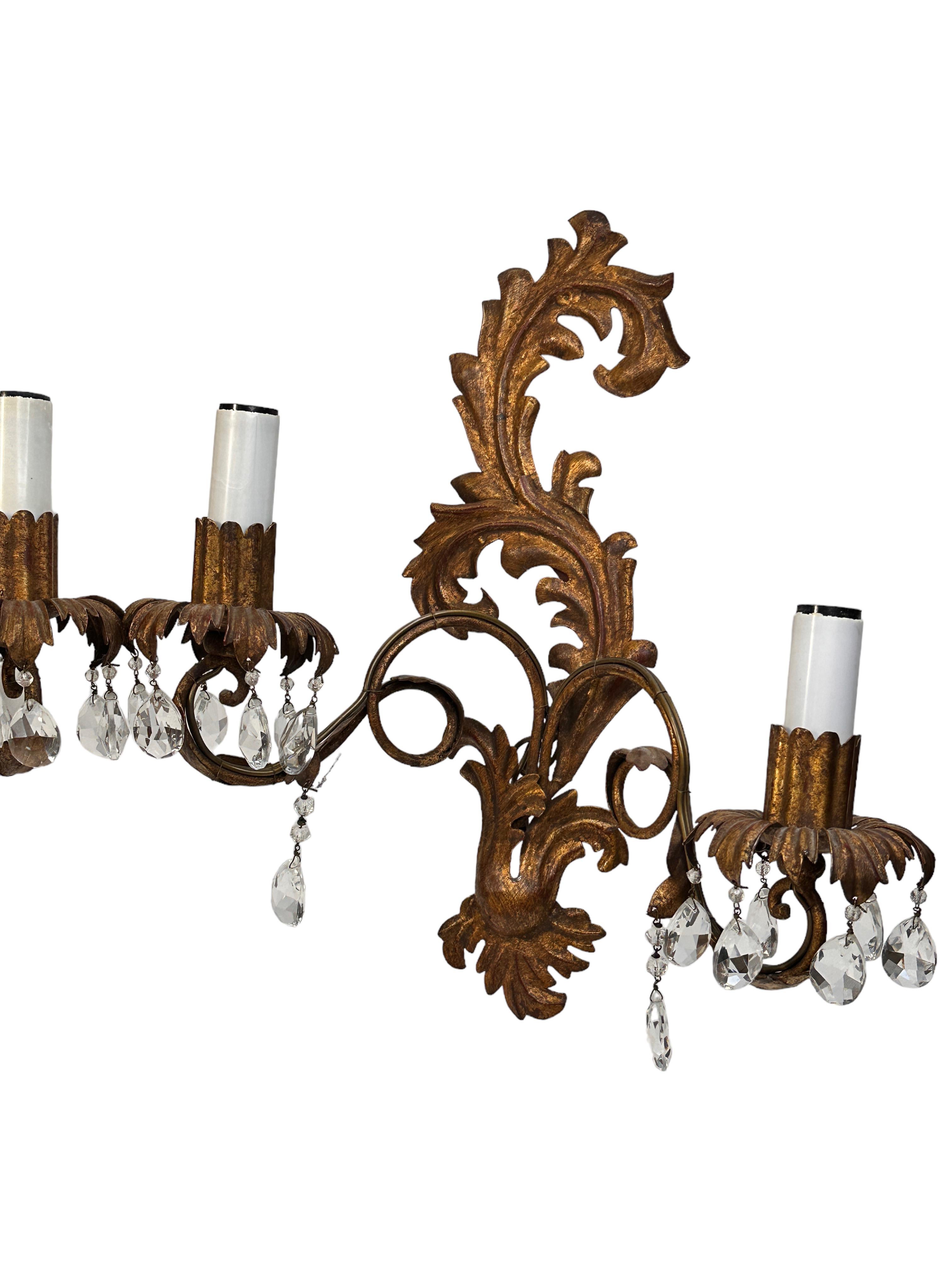 Hollywood Regency Pair of Crystal Gilt Leaf & Crystal Wall Sconces by Banci Florence, Italy, 1950s For Sale