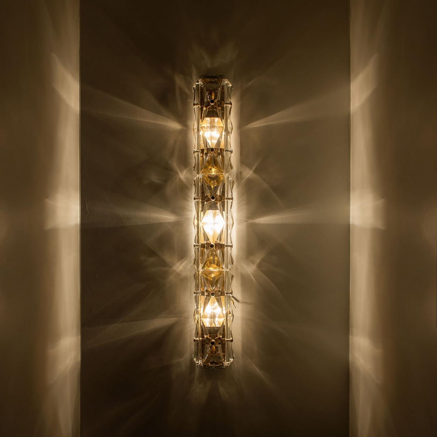 Pareja de apliques de cristal y latón de Kinkeldey, años 70 en venta 2