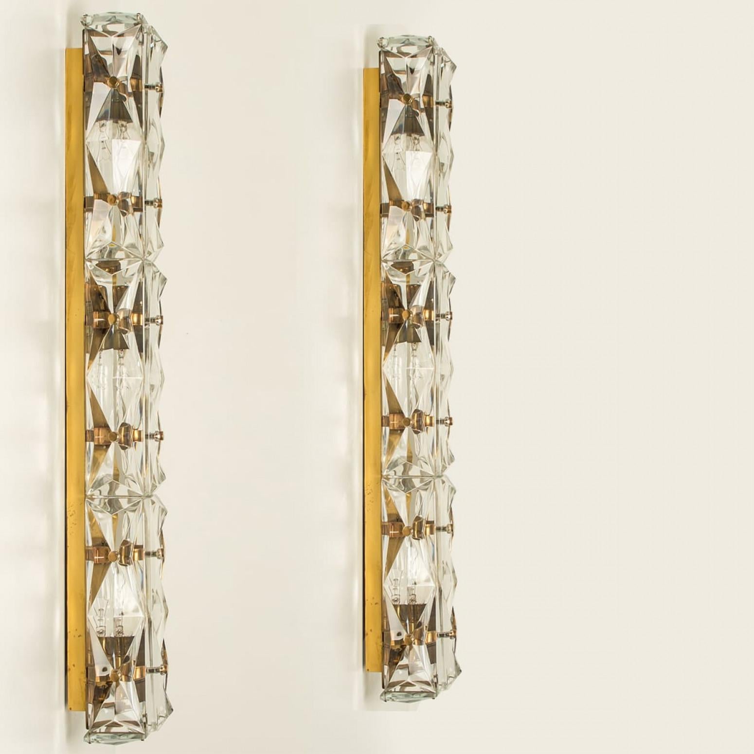 Pareja de apliques de cristal y latón de Kinkeldey, años 70 Metal en venta