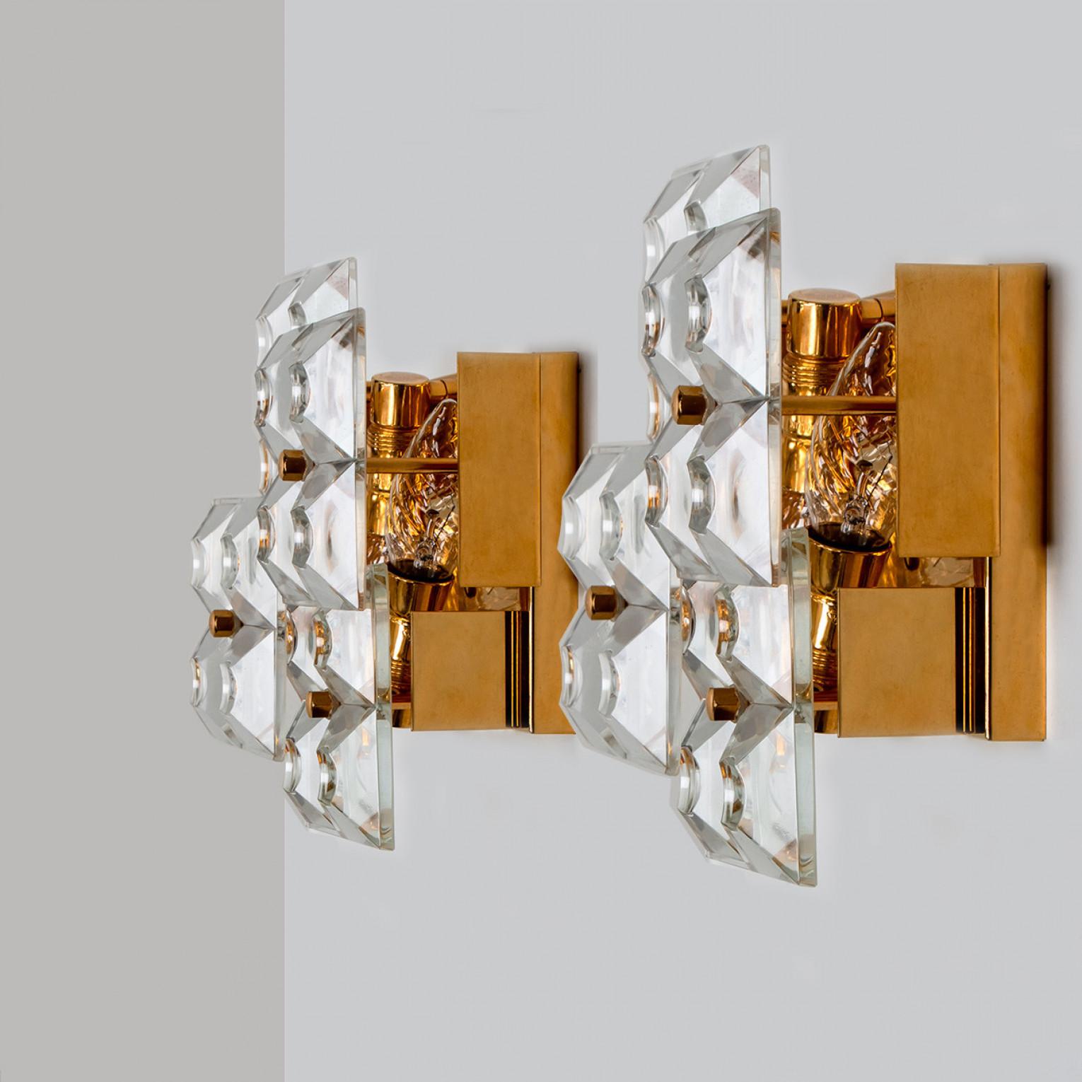 Mid-Century Modern Pair of Crystal Gold-Plated Wall Sconces by Kinkeldey, Germany, 1970s For Sale