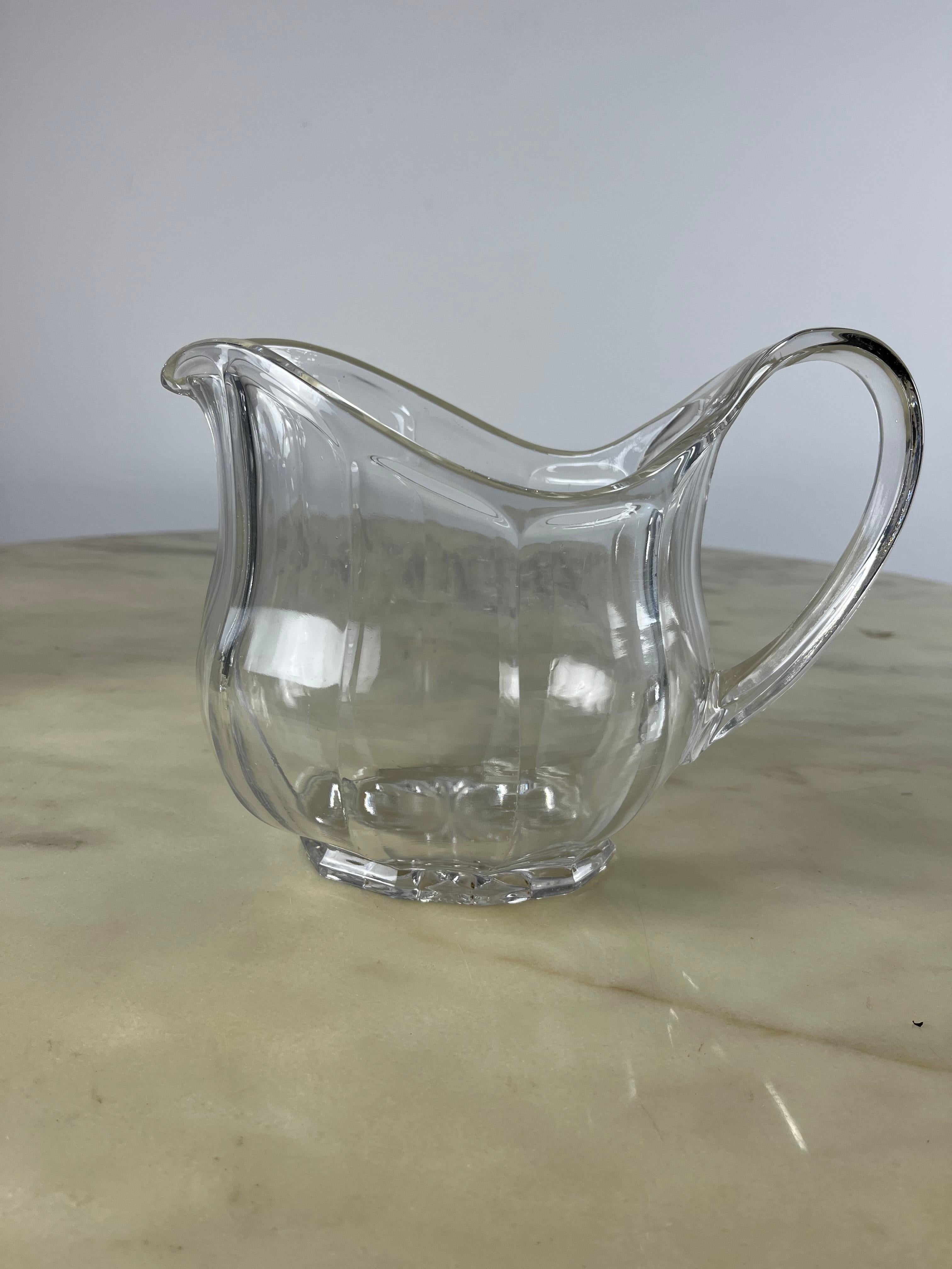 Set Of 2 Mid-Century Crystal Jugs 1960s In Good Condition For Sale In Palermo, IT