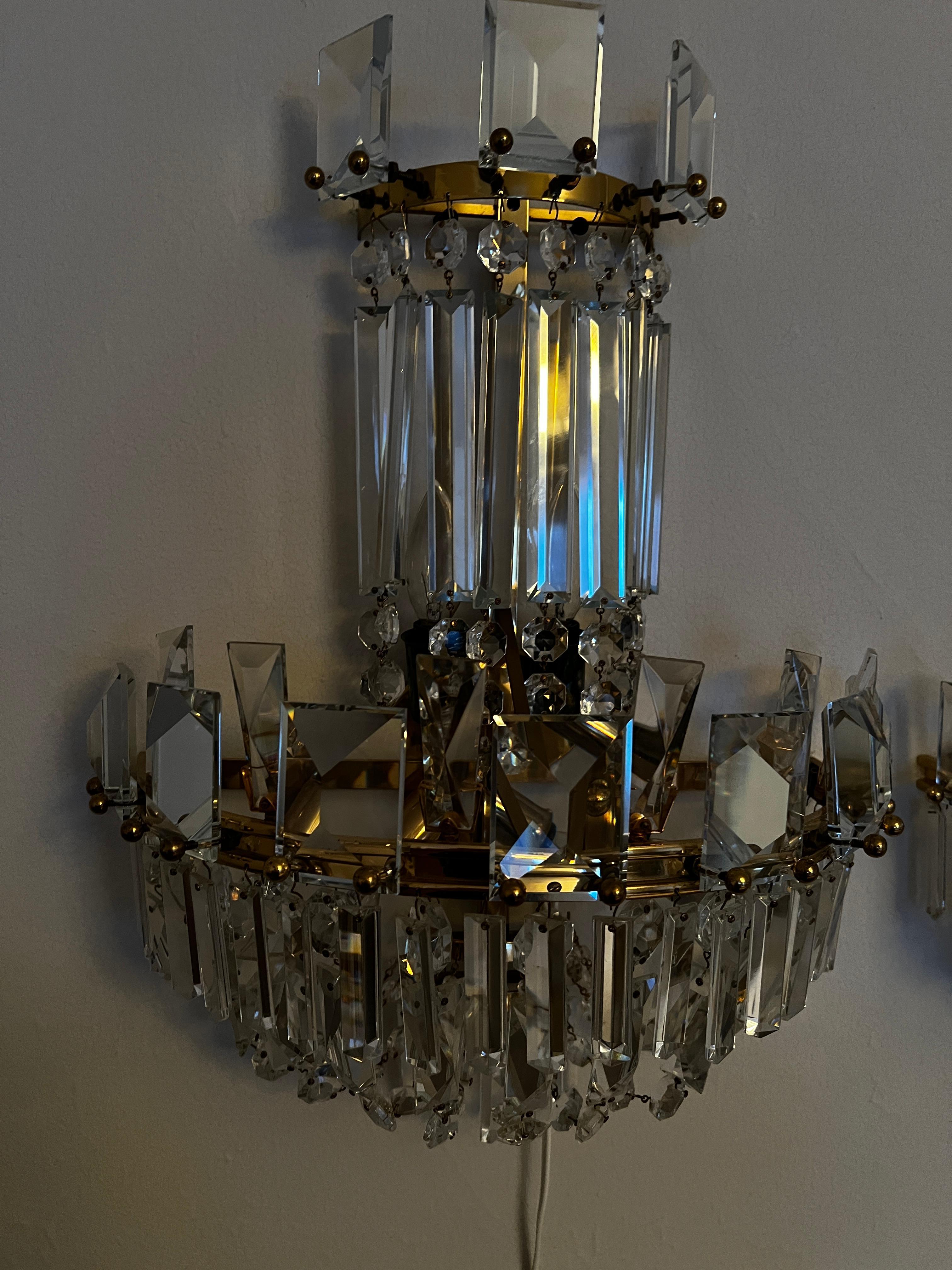 Pair of Crystal Mid Century Wall Sconces For Sale 3