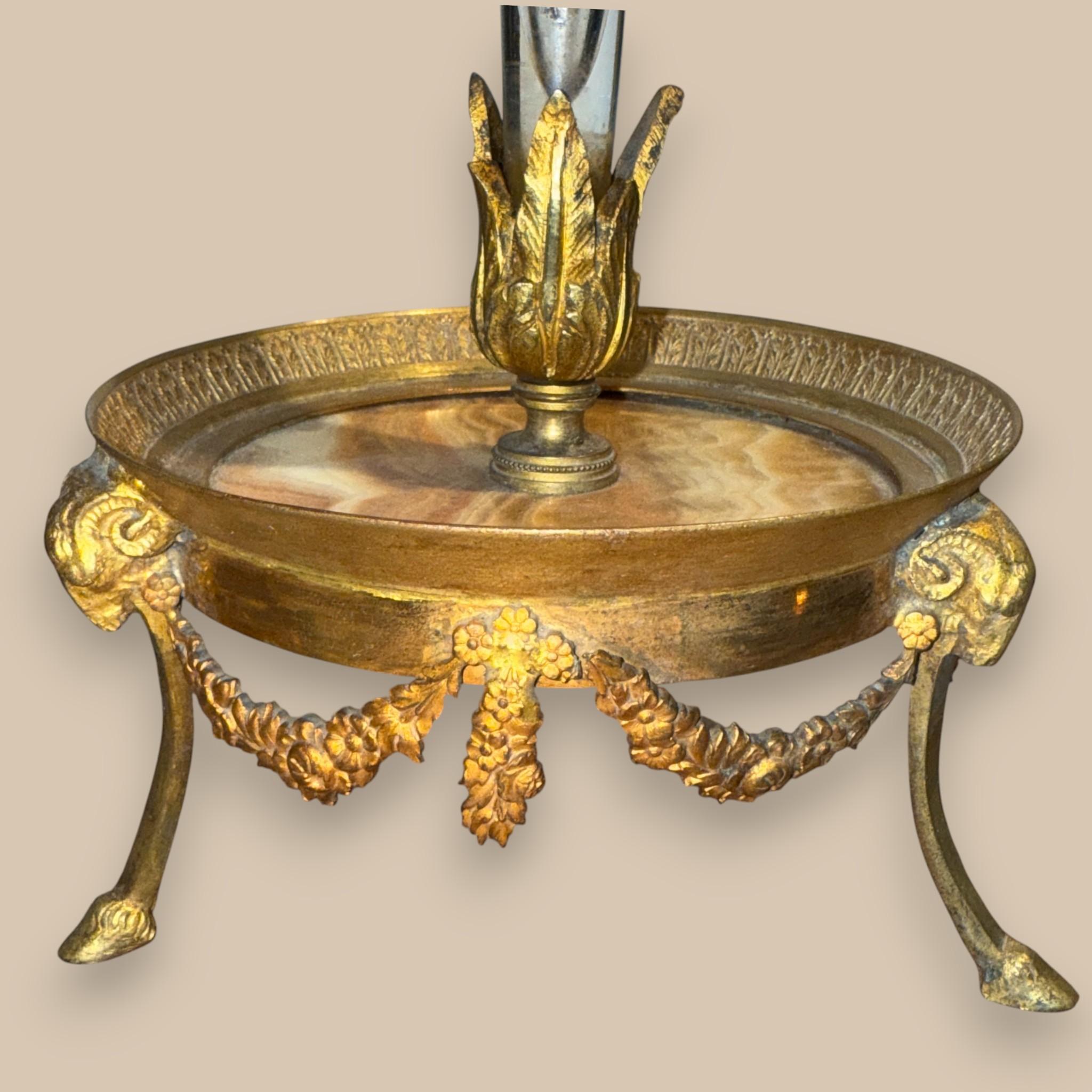 Paar Soliflores-Vasen aus Kristall auf Sockeln aus Bronze und Alabaster, 19. im Angebot 2