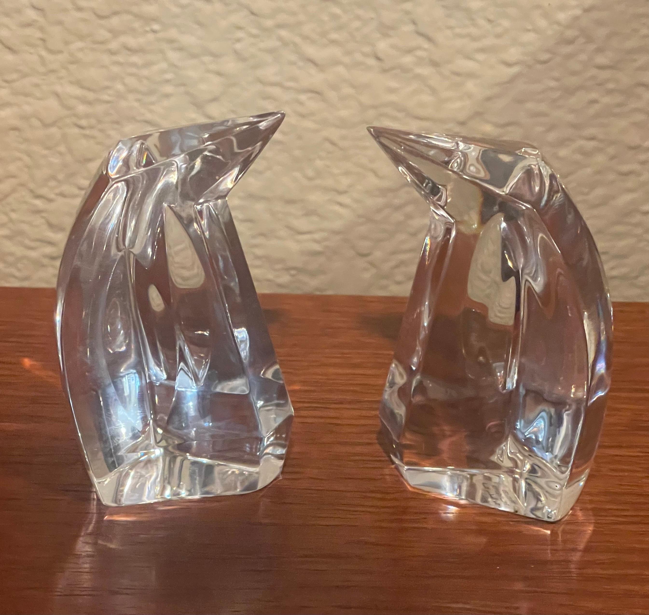 Pair of Crystal Stylized Penguin Sculptures by Val St. Lambert In Good Condition For Sale In San Diego, CA