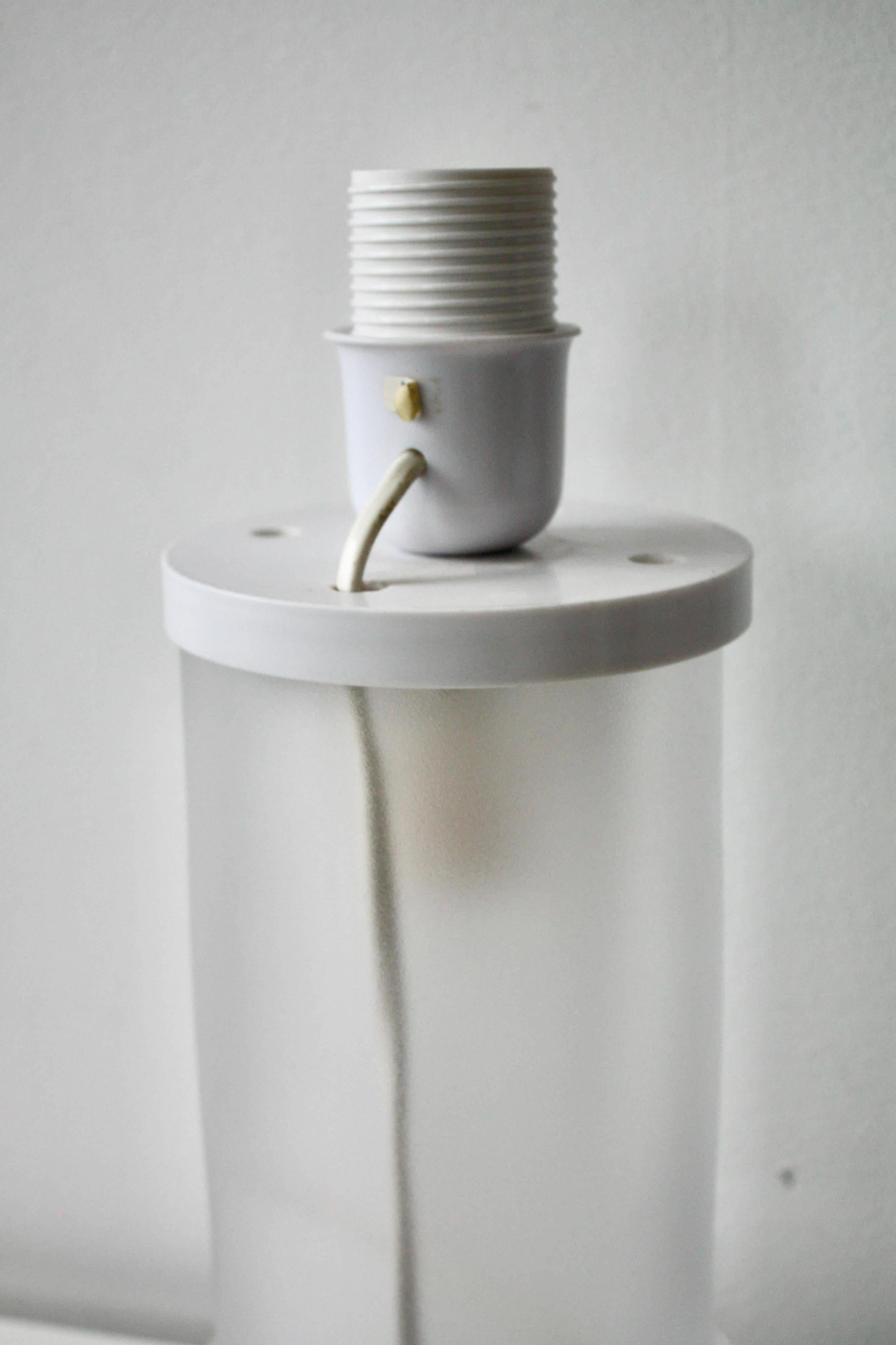 Paire de lampes de table en cristal par Ove Sandberg pour Kosta, Suède, années 70 en vente 8