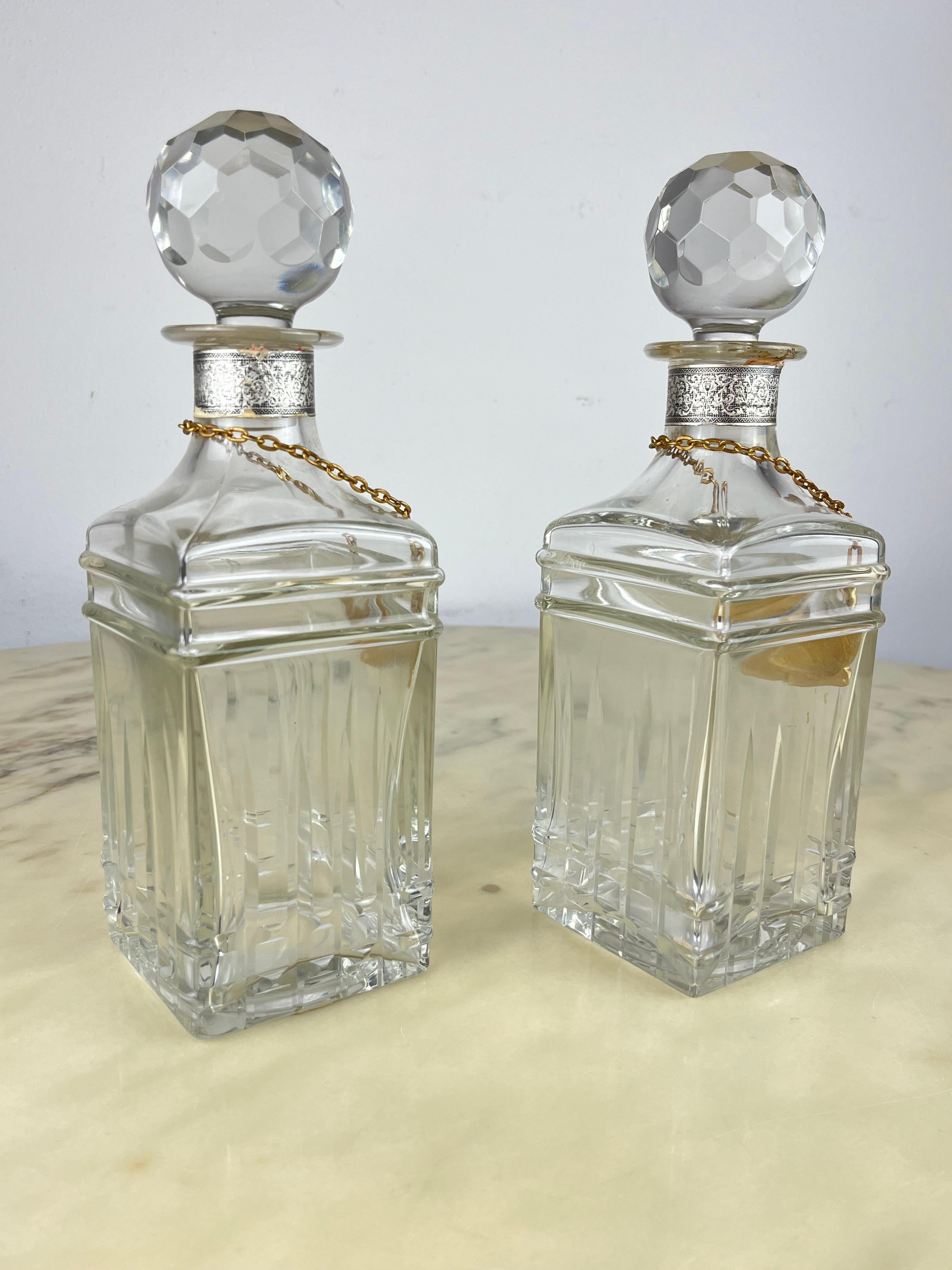 Pair of Crystal Whiskey and Brandy Bottles, Made in Italy, 1970s For Sale 1