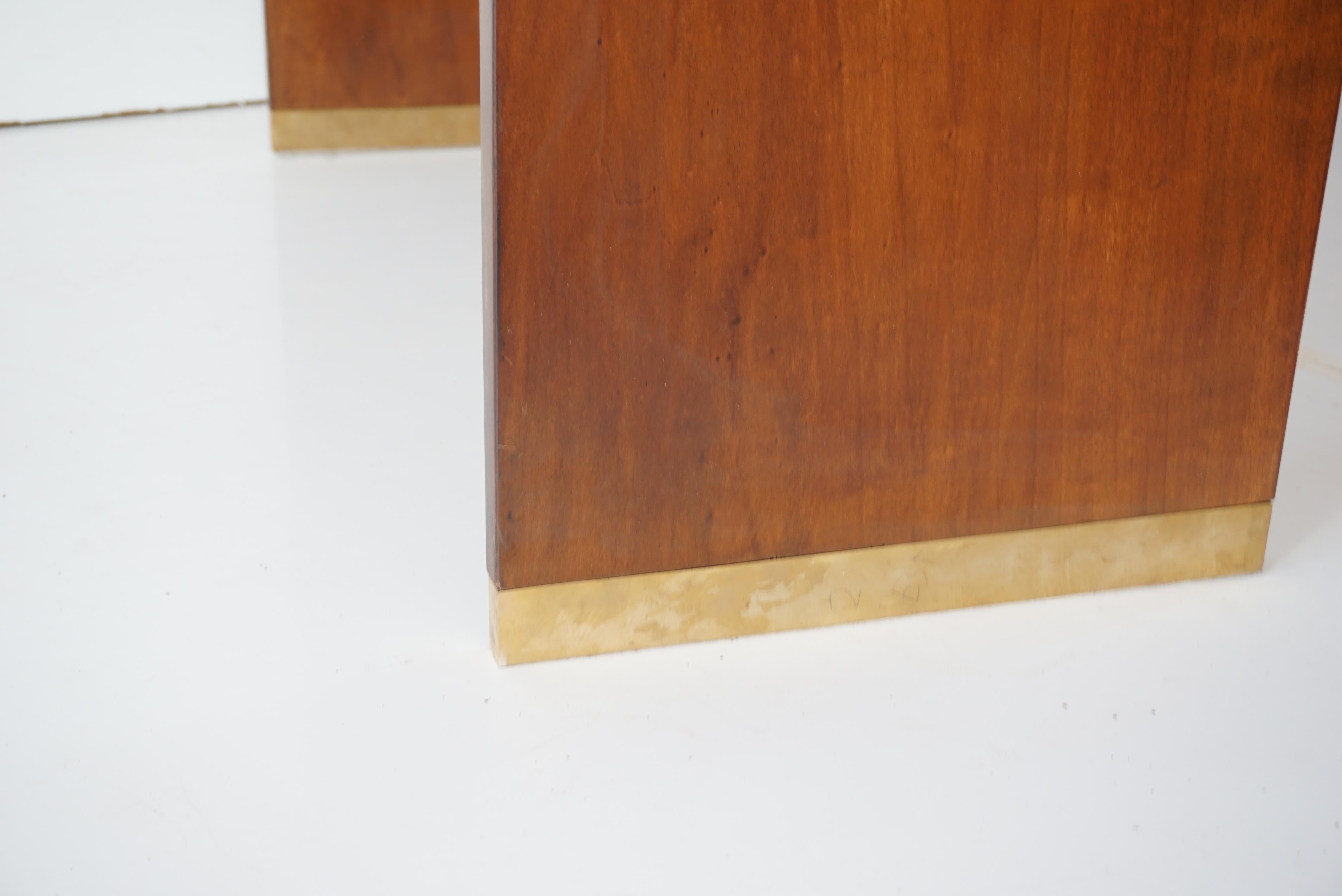 Paire de consoles C&U Lorenzo Ciompi en bois, laiton et marbre, Italie, 2022 en vente 7