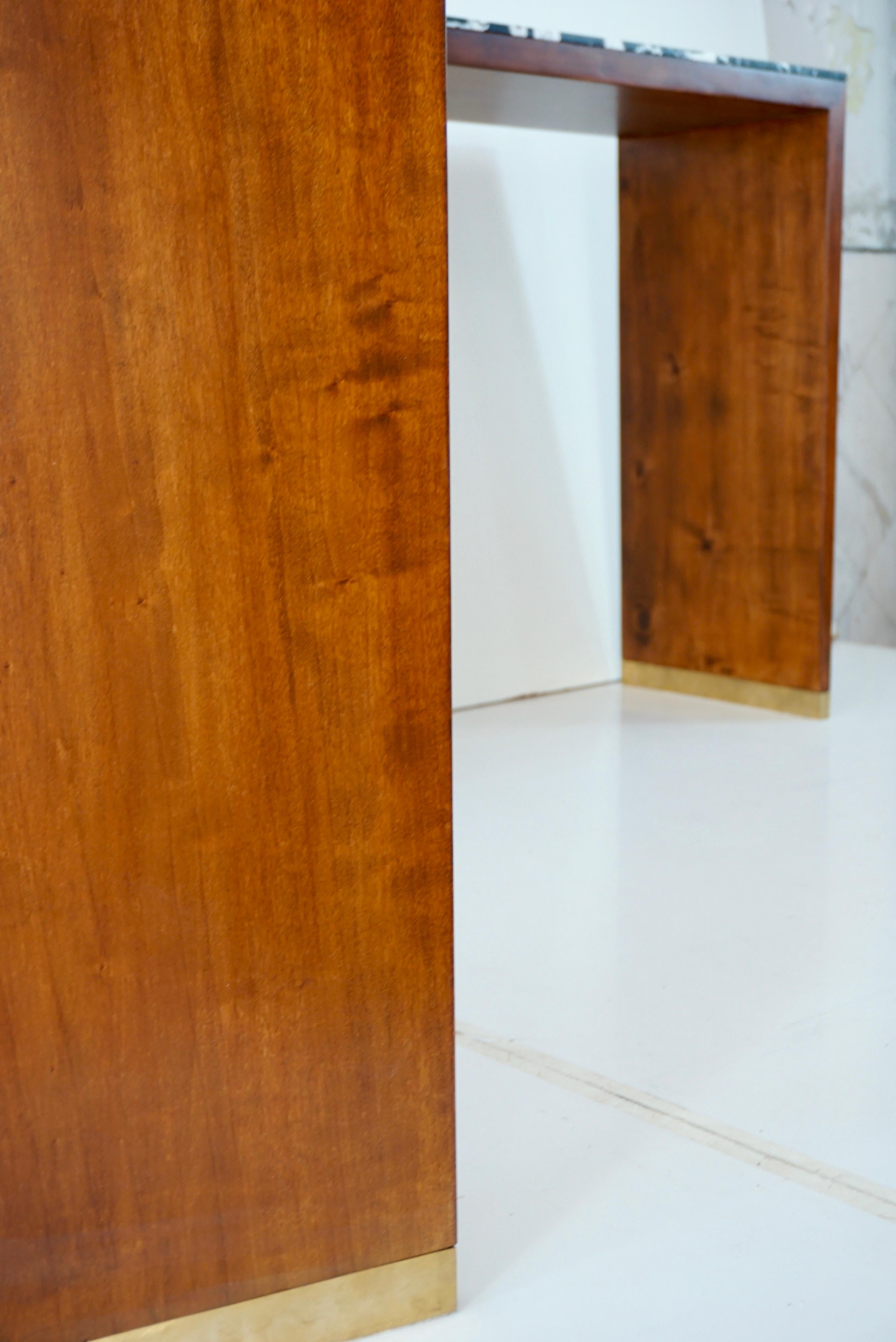 Konsolentische aus Holz, Messing und Marmor von C&U Lorenzo Ciompi, Italien, 2022, Paar im Angebot 9
