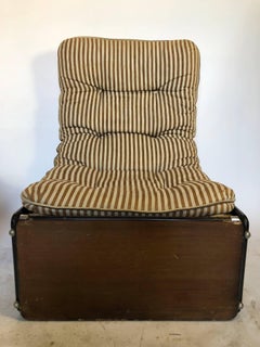 Pair of Cube Base Tufted Deck Chairs