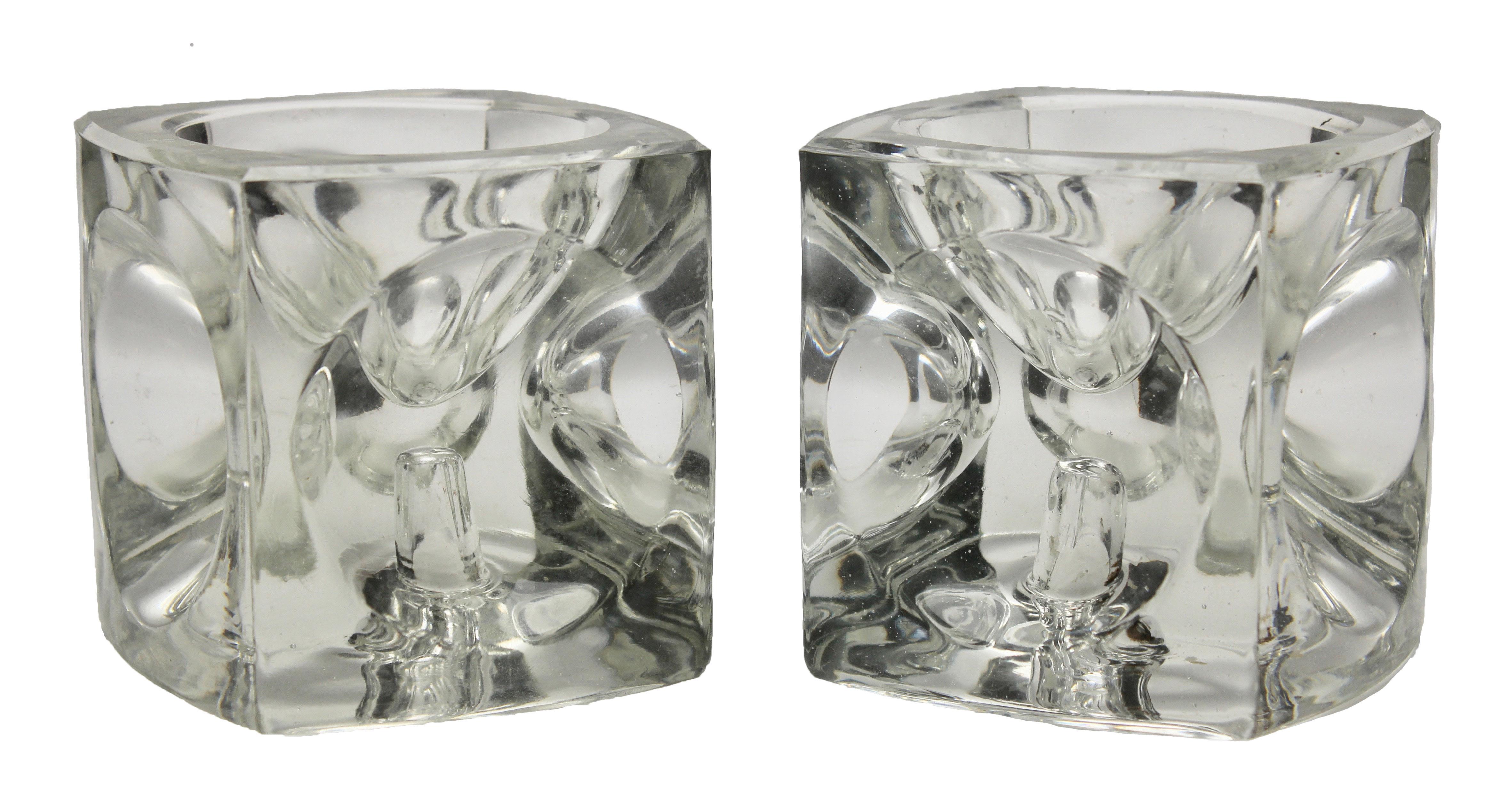 Pair of Peill & Putzler ice cube lamps
Pair of cube candlestick (ice cubes) in glass by Peill & Putzler.

Period: 1960s
Style: Midcentury


The piece is in excellent condition and a real beauty!






















  