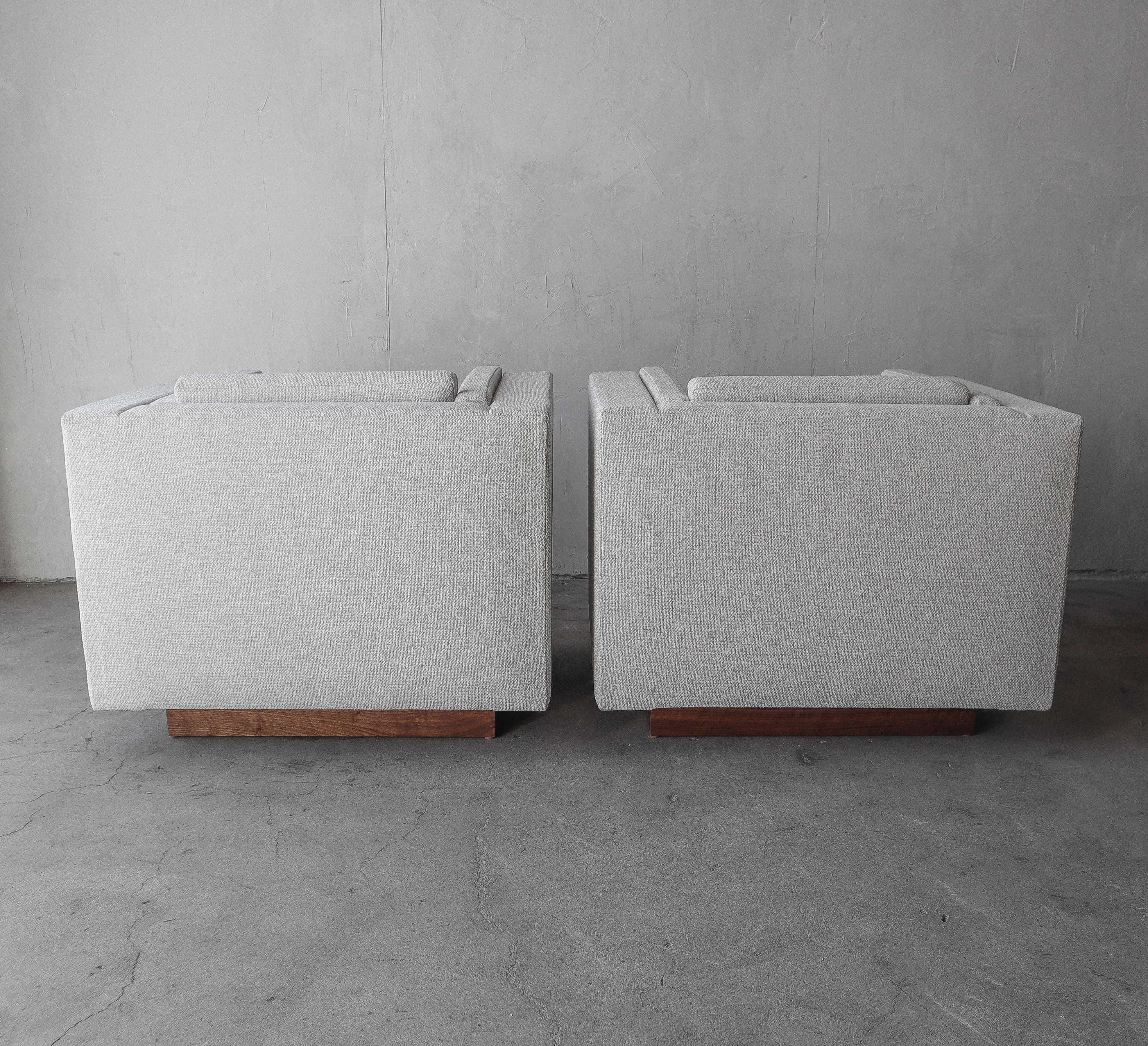 Fabric Pair of Cube Chairs with Walnut Plinths For Sale