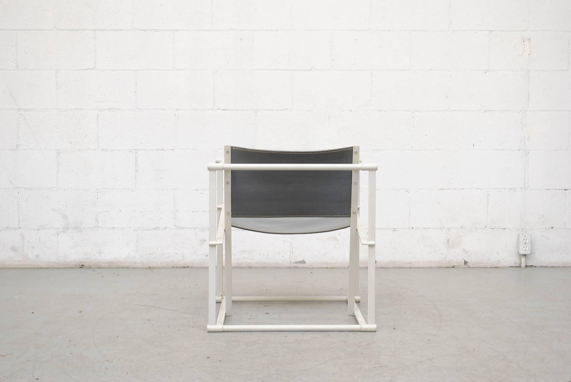 Pair of Cube Lounge Chair by Radboud Van Beekum for Pastoe In Good Condition In Los Angeles, CA