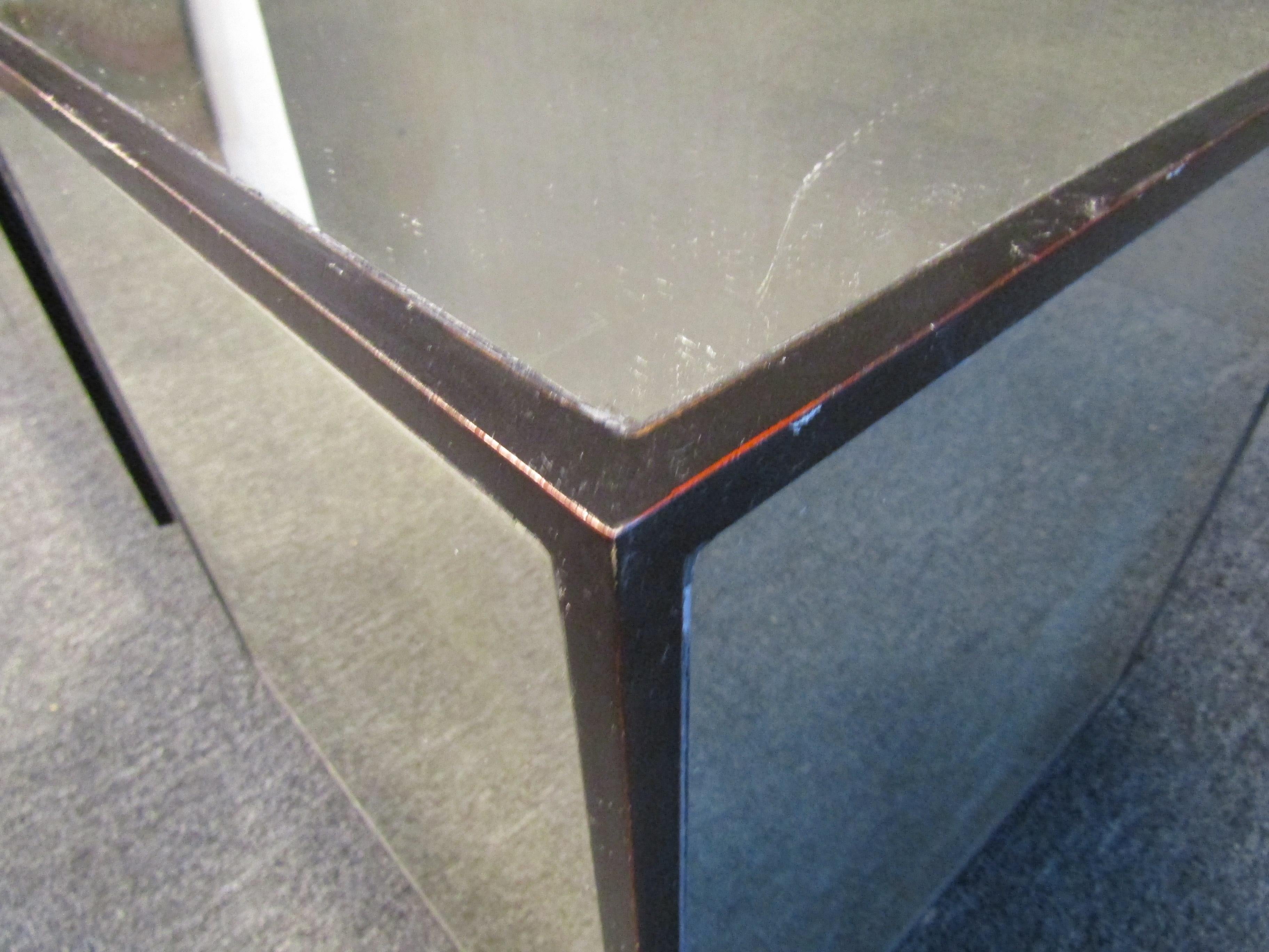 Mid-Century Modern Pair of Cube-Shaped Mirror End Tables