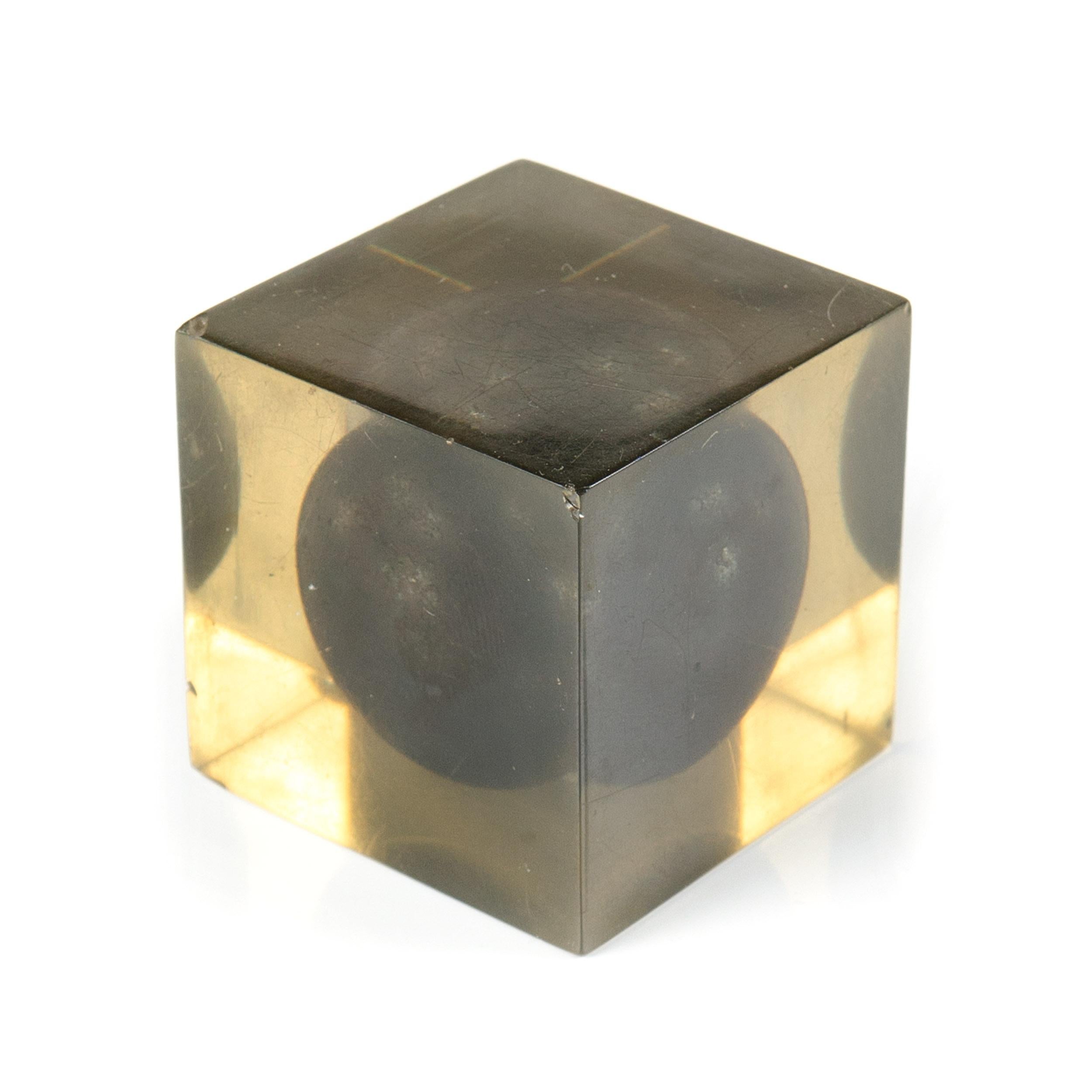 Milieu du XXe siècle Paire de cubes italiens des années 50 par Enzo Mari pour Danese Milano en vente