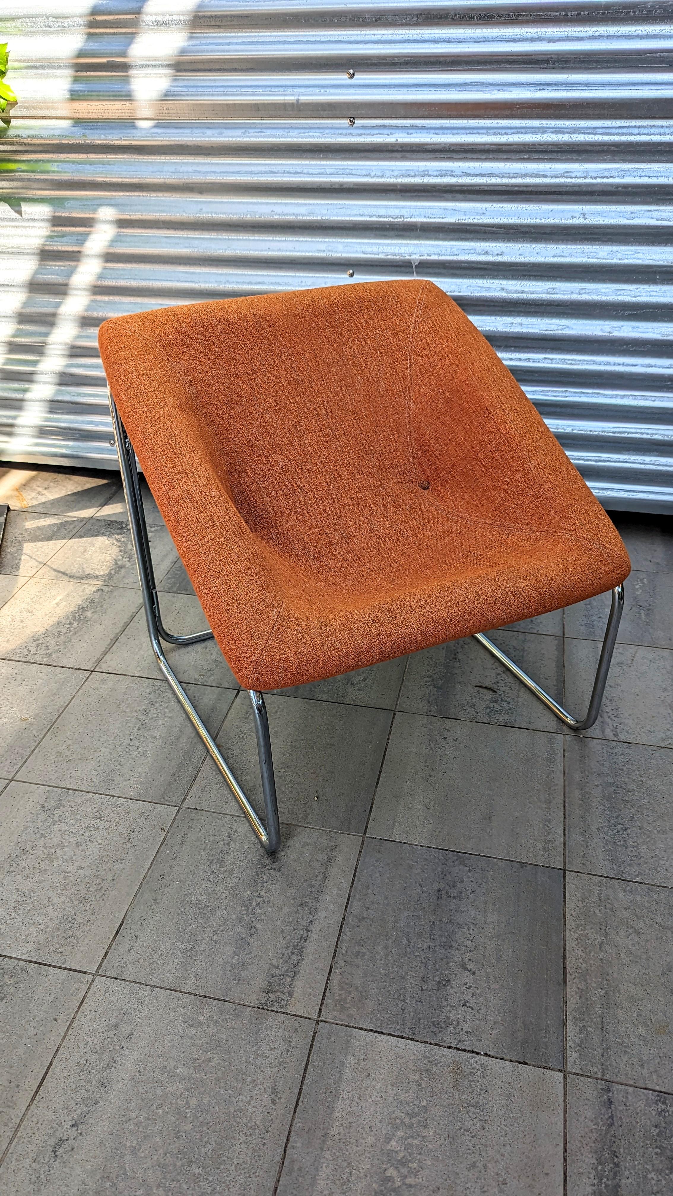 Pair of Cubic Lounge Chairs, France 1970s For Sale 7