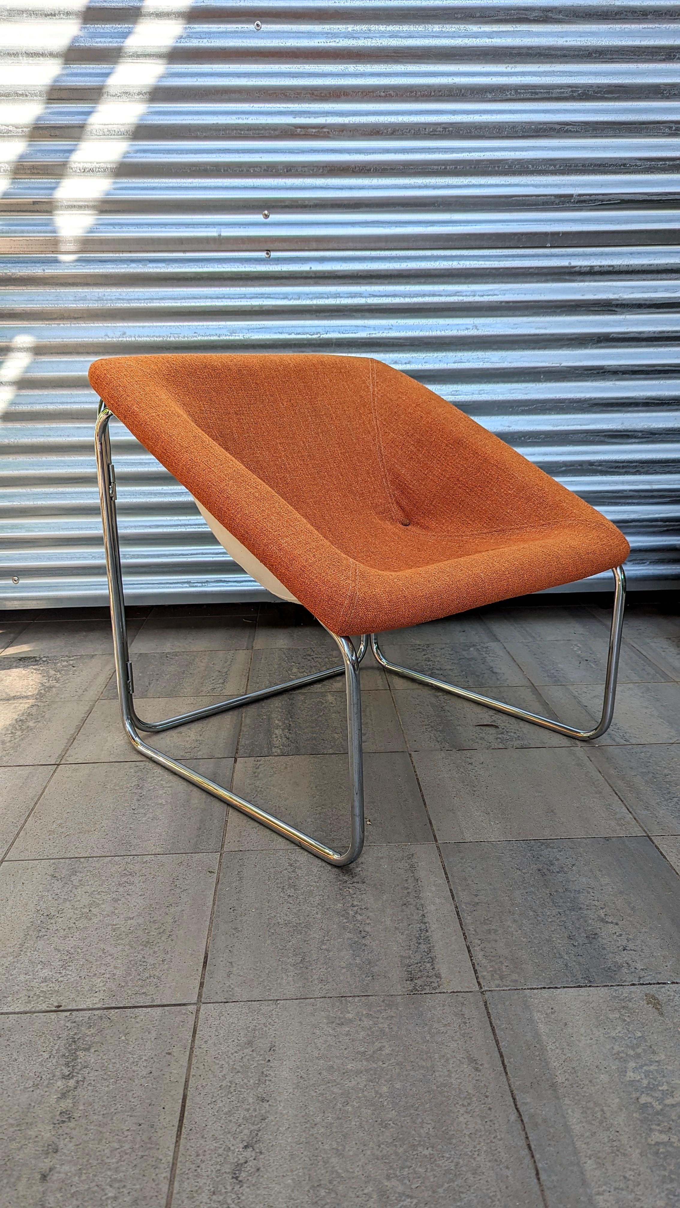 Pair of Cubic Lounge Chairs, France 1970s For Sale 8