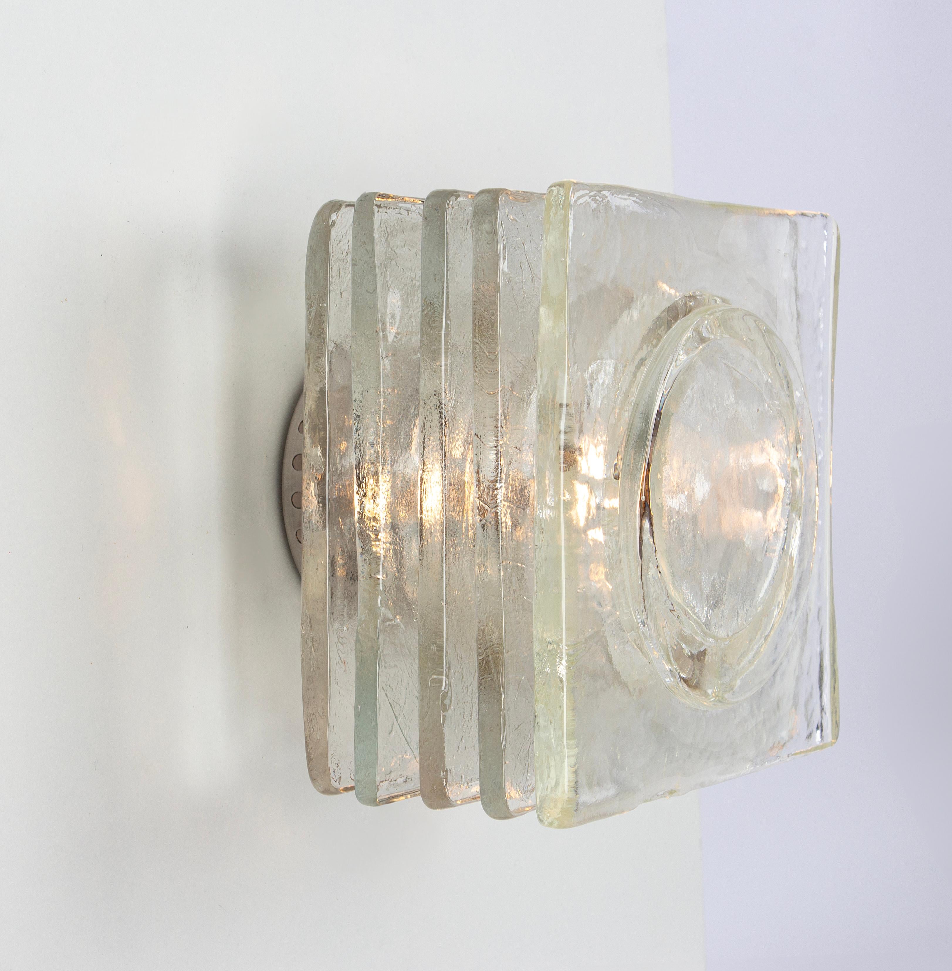 Mid-Century Modern Pair of Cubic Mid-Century Wall Sconce in style of Poliarte, 1970s For Sale
