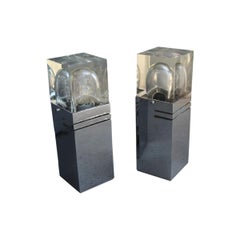 Coppia di lampade da tavolo cubiche Sciolari in acciaio e vetro Design italiano, anni '70