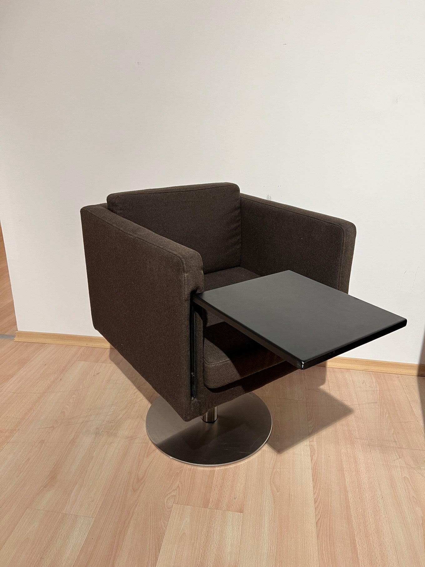 Paire de chaises pivotantes cubiques avec plateau de Lensvelt, Pays-Bas, début du 21e siècle en vente 7