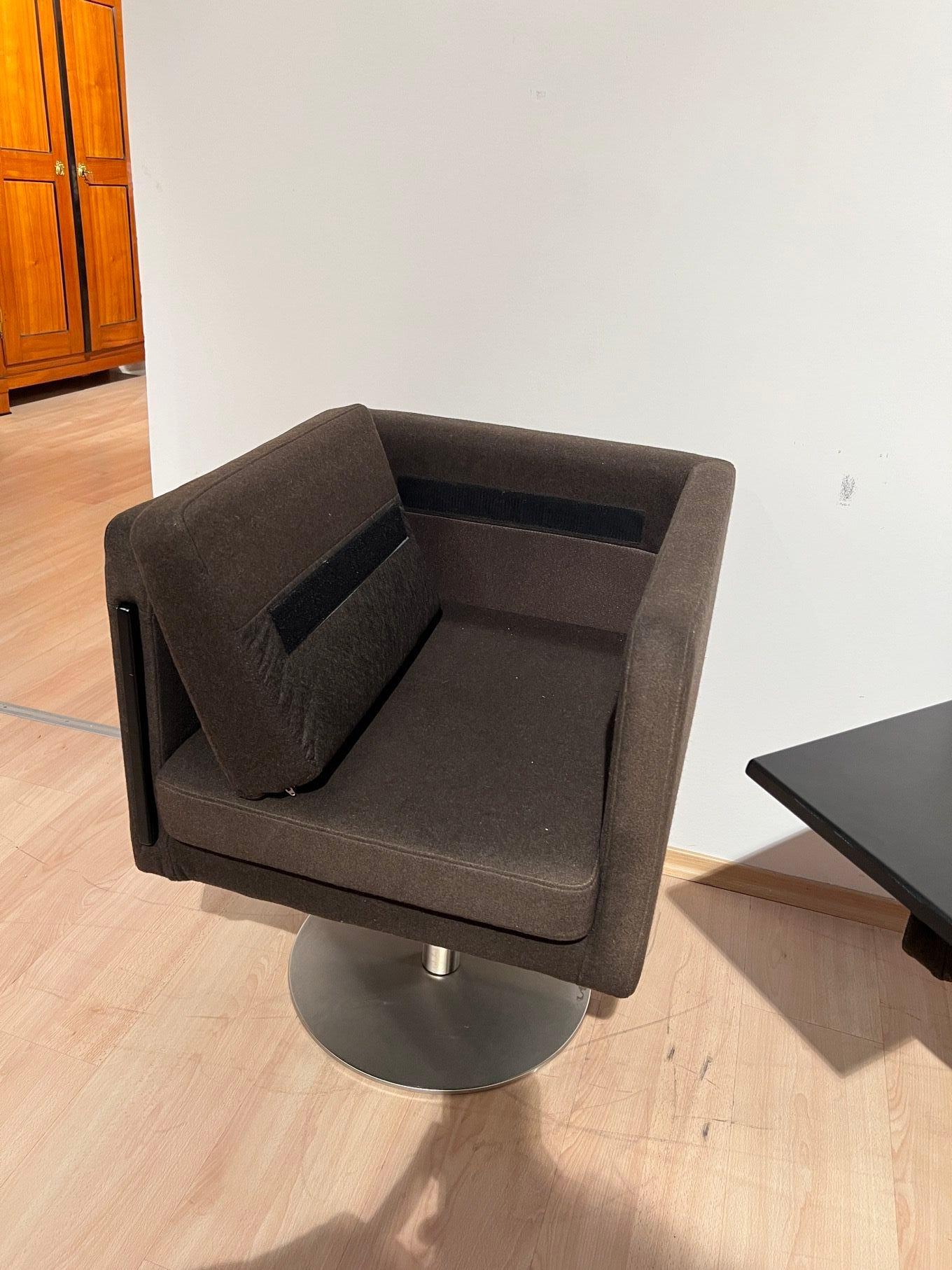 Paire de chaises pivotantes cubiques avec plateau de Lensvelt, Pays-Bas, début du 21e siècle en vente 12