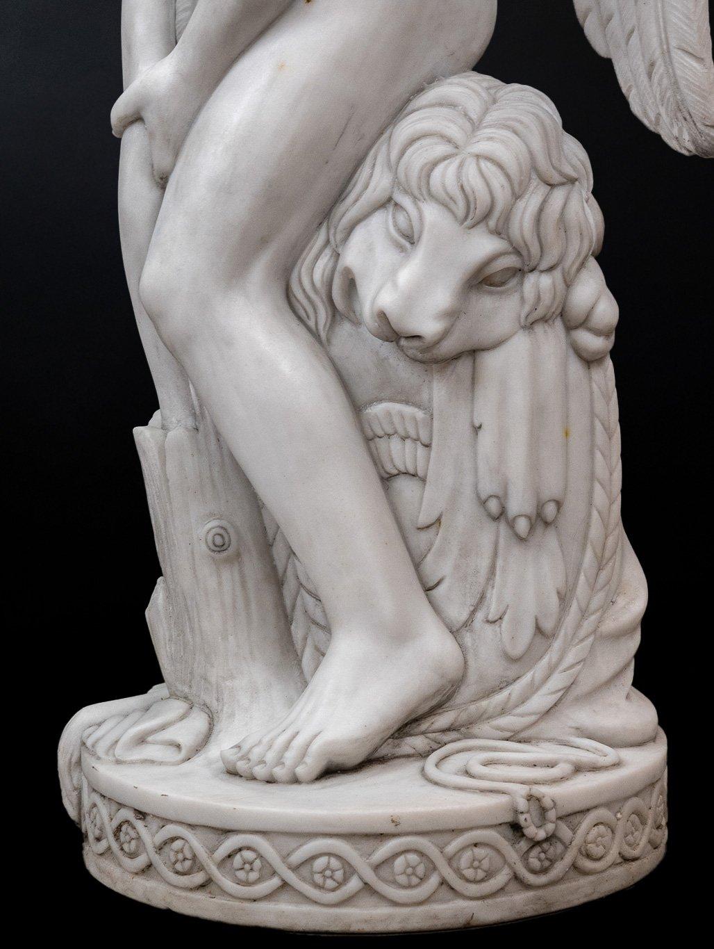 Pareja de esculturas de Cupido en mármol H 106 cm en Bueno estado para la venta en Rome, IT