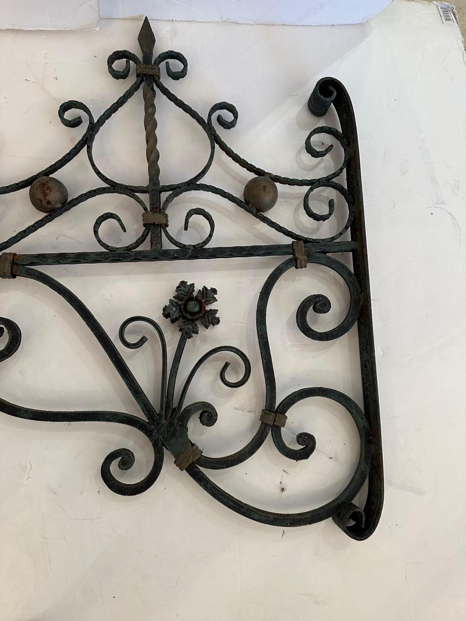 Victorian Pair of Curlicue Decorative Cast Iron Panels Brackets