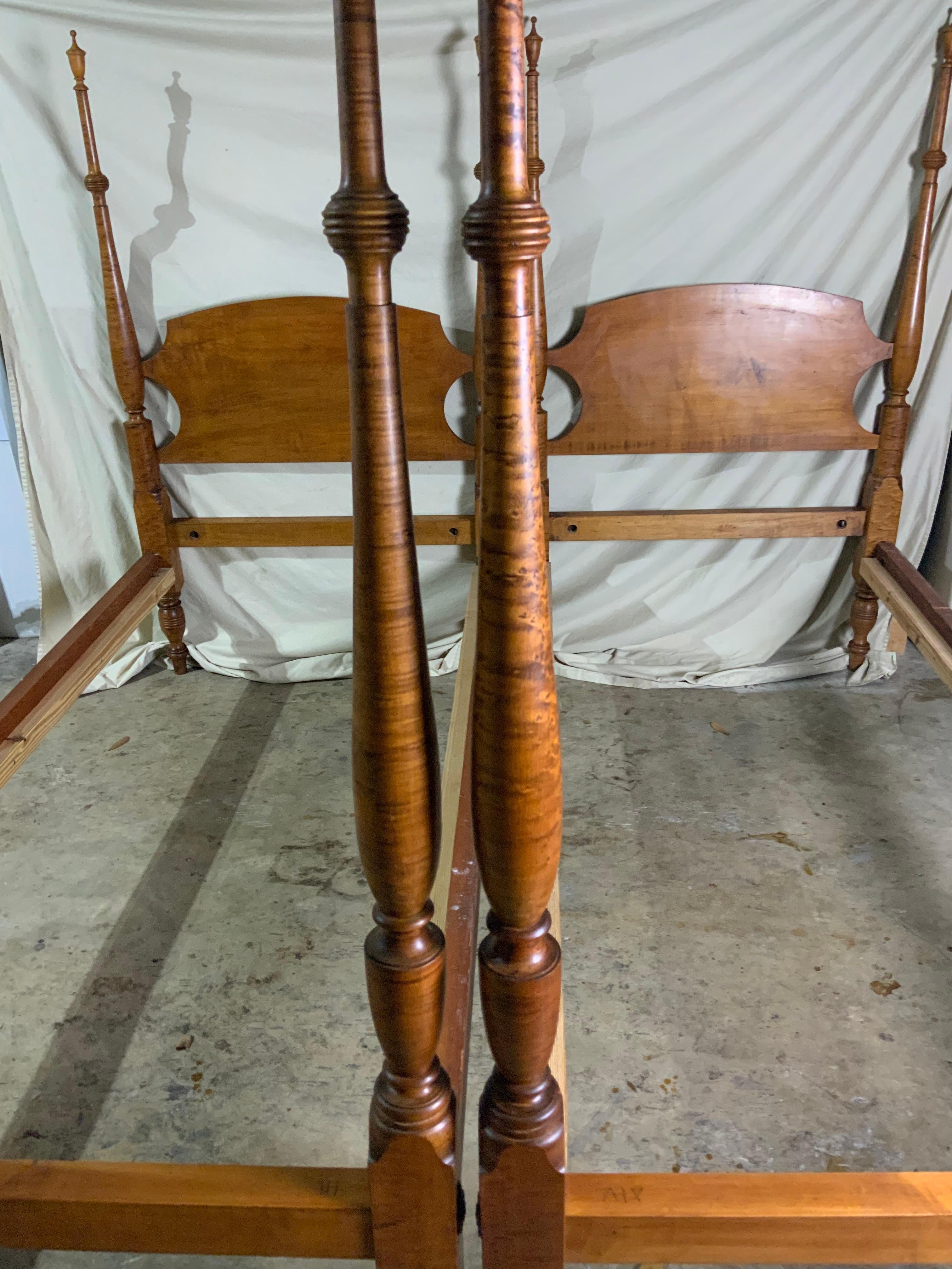 Pair of Curly / Birdseye Maple Twin Poster Beds In Good Condition In Bradenton, FL