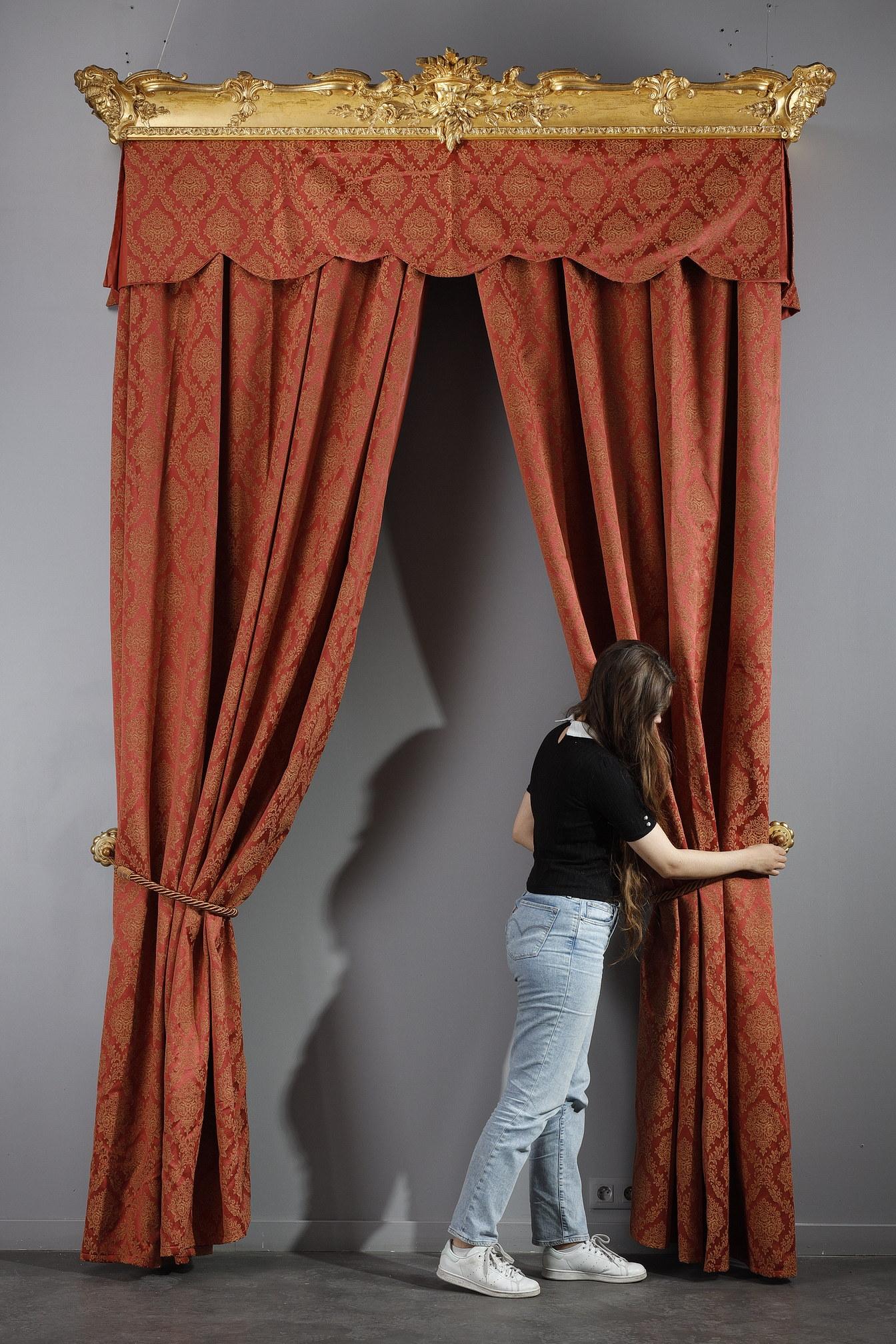 Pair of Curtains and Valance in Red Brocade with Gilded Wood Railing 11