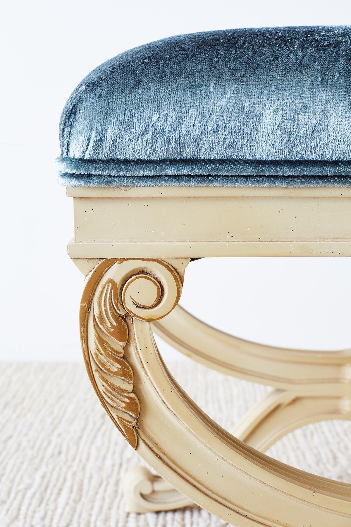 Pair of Curule Stool Benches with Velvet Upholstery (20. Jahrhundert)