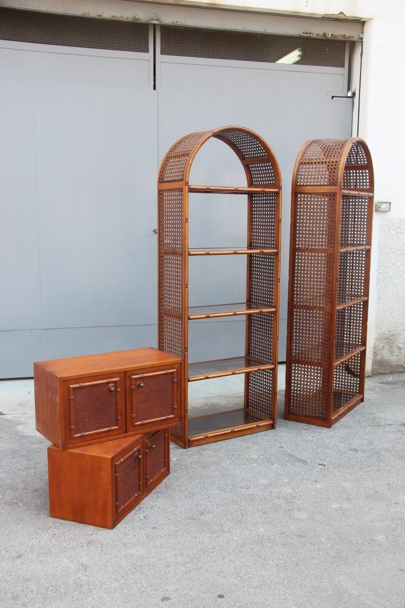 Pair of Curvate Bookcases Shelves in Brown Bamboo with Compartments 9