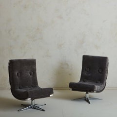 Pair of Curved Chrome Swivel Chairs in Gray Velvet, France, 1960s