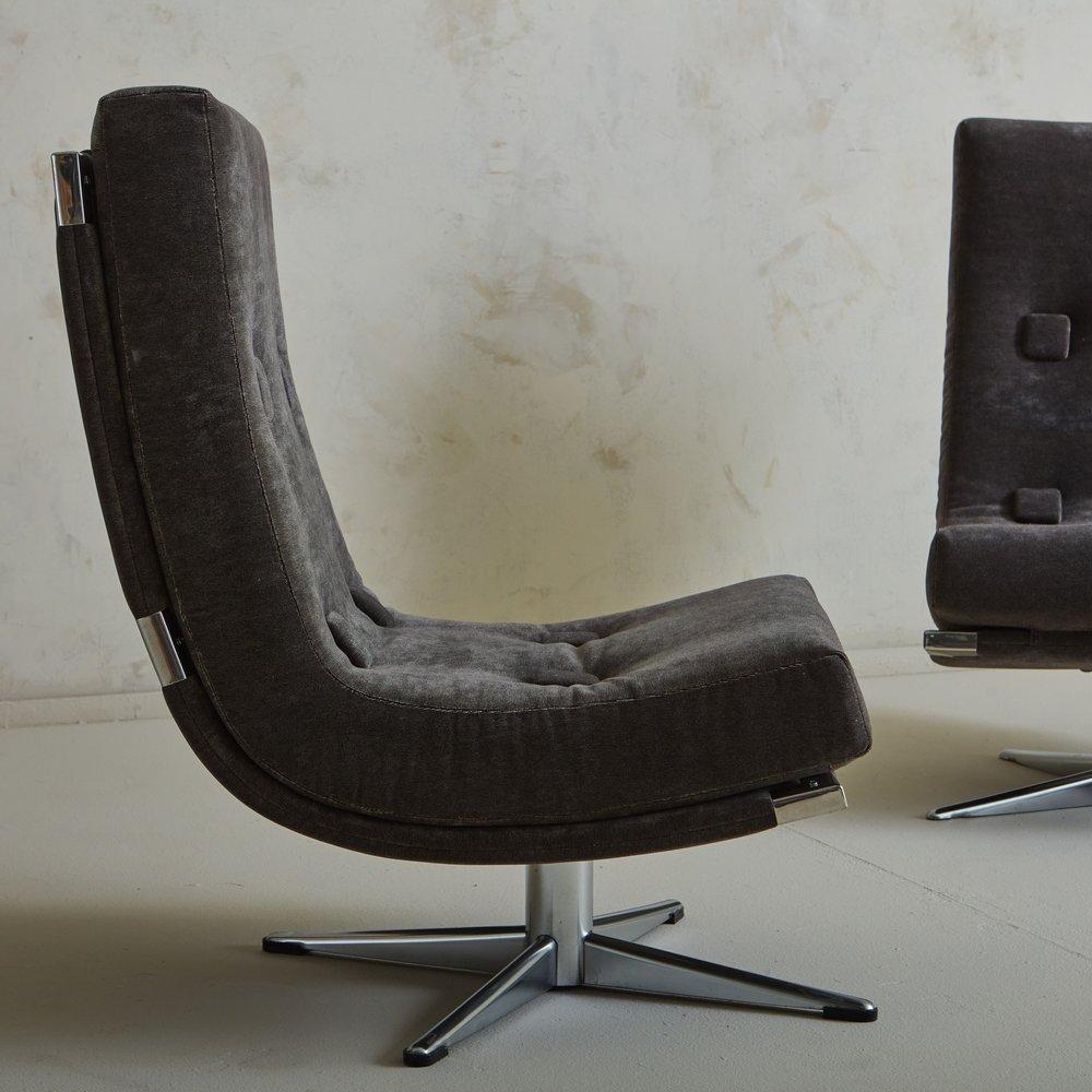French Pair of Curved Chrome Swivel Chairs in Gray Velvet, France, 1960s