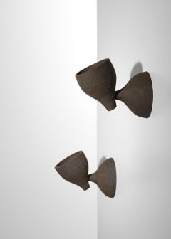 par de focos curvos del artista francés  Katia Mihaylova